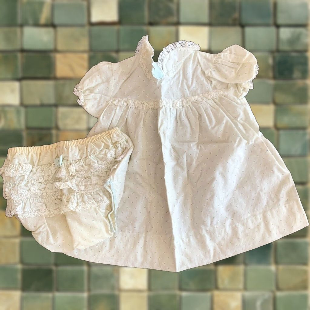 Vintage VINTAGE Handmade Butterflies Lace Rufflebottom Dress 12 Months Girls 1950s Blue Short Sleeve 1950s Dress Size ONE SIZE - 1 Thumbnail