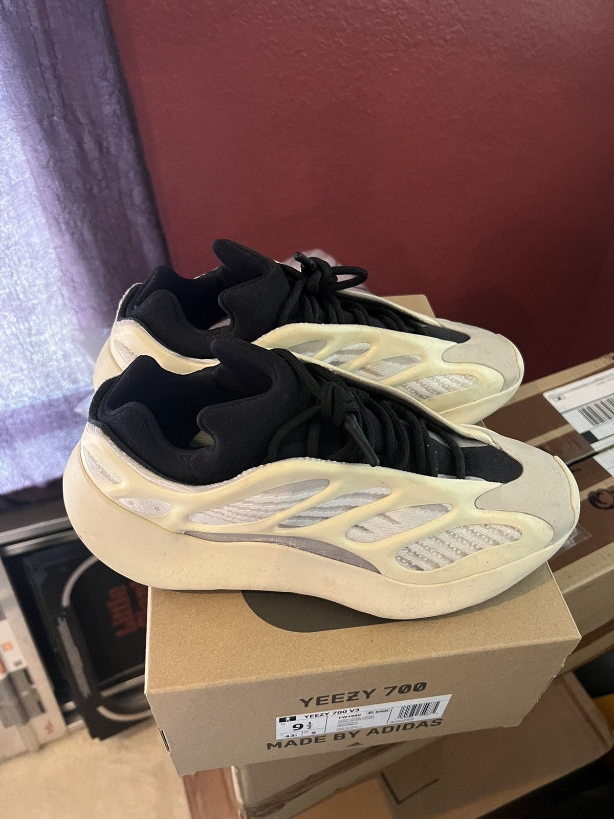 Adidas × Kanye West × Yeezy YZY 700 Azael Size US 9.5 / EU 42-43 - 9 Thumbnail