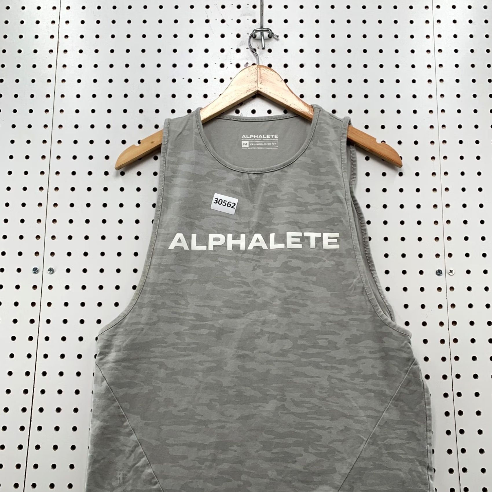 Vintage Alphalete Tank Shirt Women’s Medium Performance Gray Camouflage Size M / US 6-8 / IT 42-44 - 5 Thumbnail