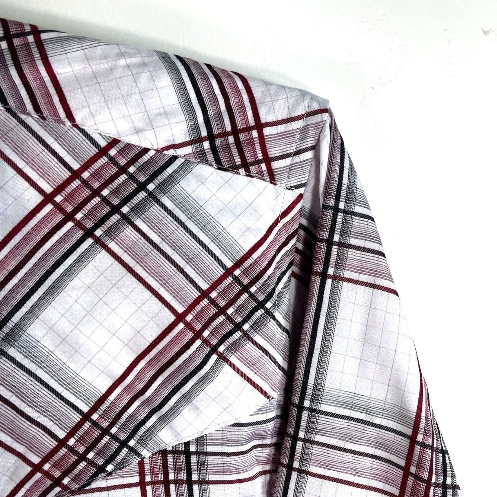 Vintage DC Shirt Mens XL Red Plaid Western Pearl Snap Button-Up Long Sleeve NWT Size US XL / EU 56 / 4 - 2 Thumbnail