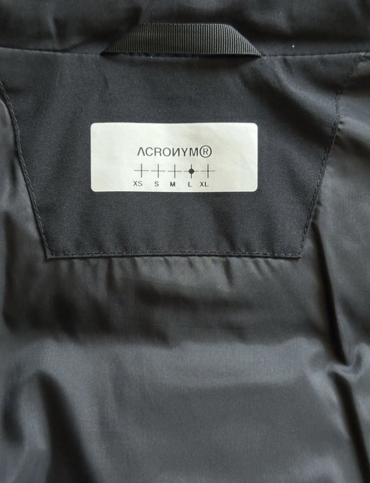 Acronym Acronym V91-WS Black Vest FW22-23 Size US L / EU 52-54 / 3 - 4 Thumbnail