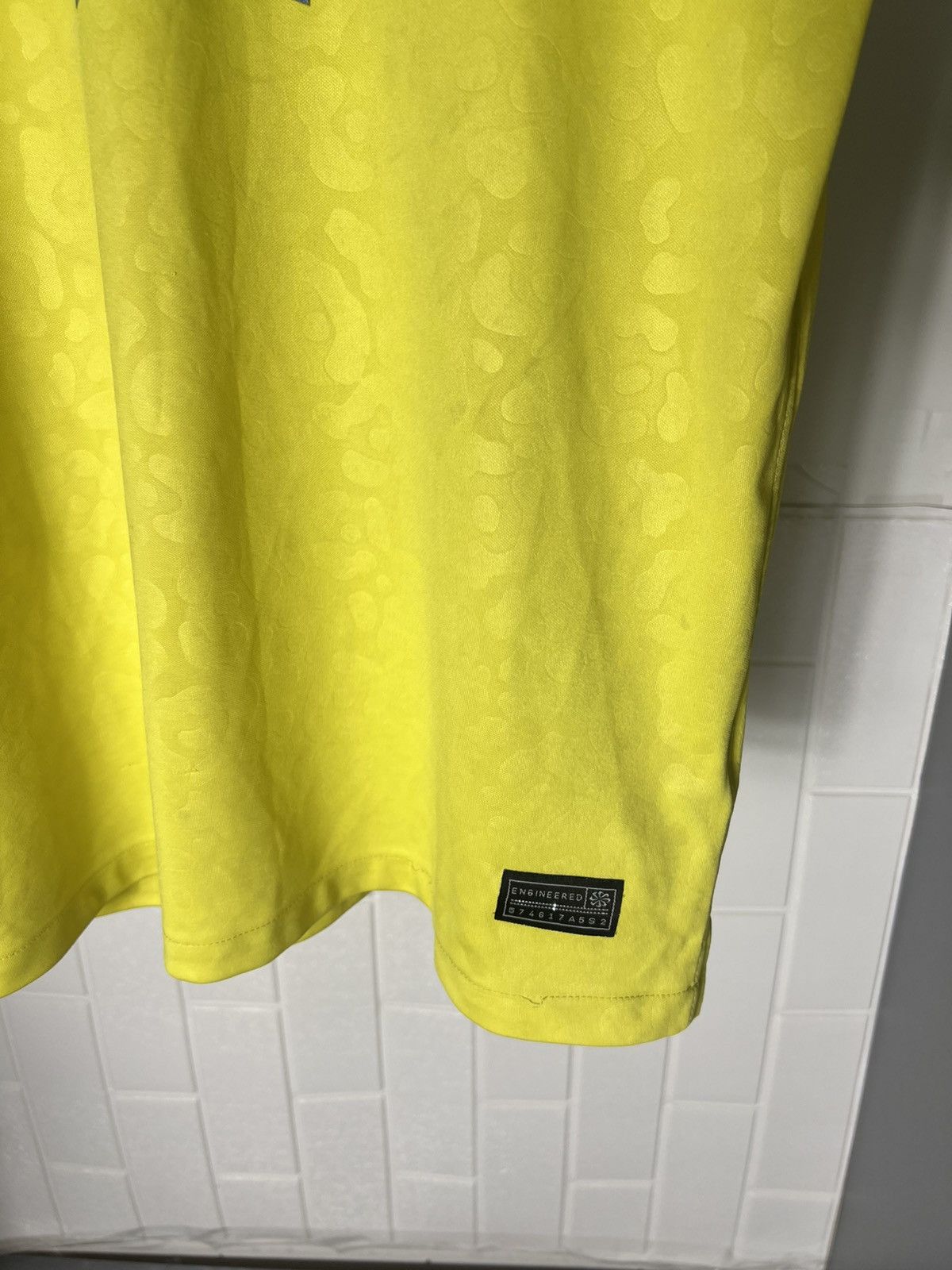 Vintage VERY RARE NIKE BRAZIL SOCCER JERSEY RETRO BLOKECORE Y2K 90s Size US M / EU 48-50 / 2 - 8 Thumbnail