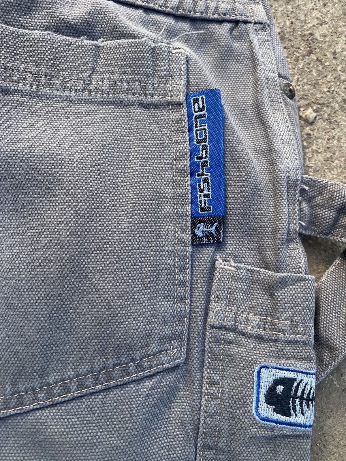Vintage Fishbone Thrashed shorts Size US 33 - 13 Thumbnail