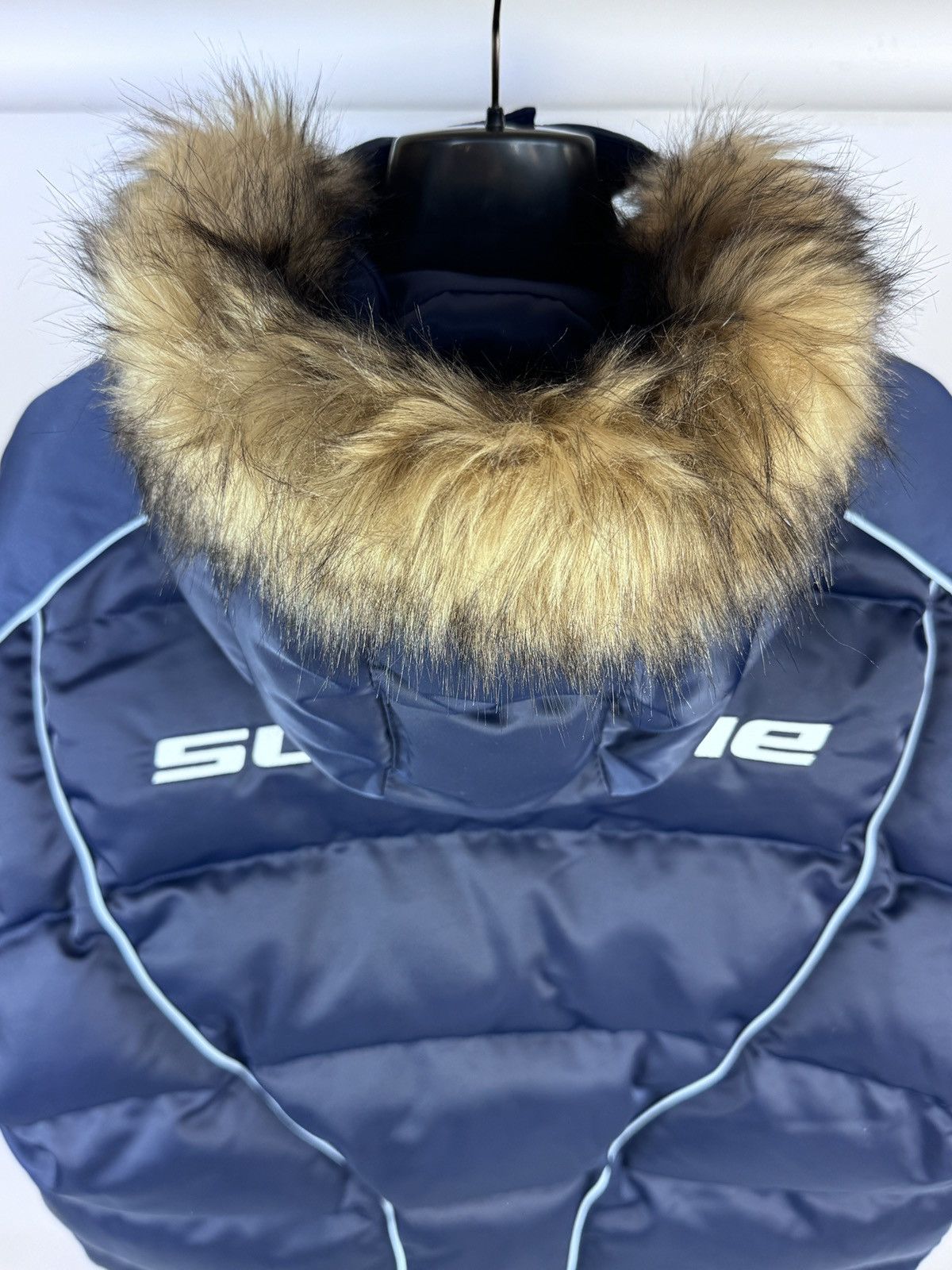 Jordan Brand × Supreme LOGO EMBROIDERED HOODED PUFFER JACKET Size US XL / EU 56 / 4 - 3 Thumbnail
