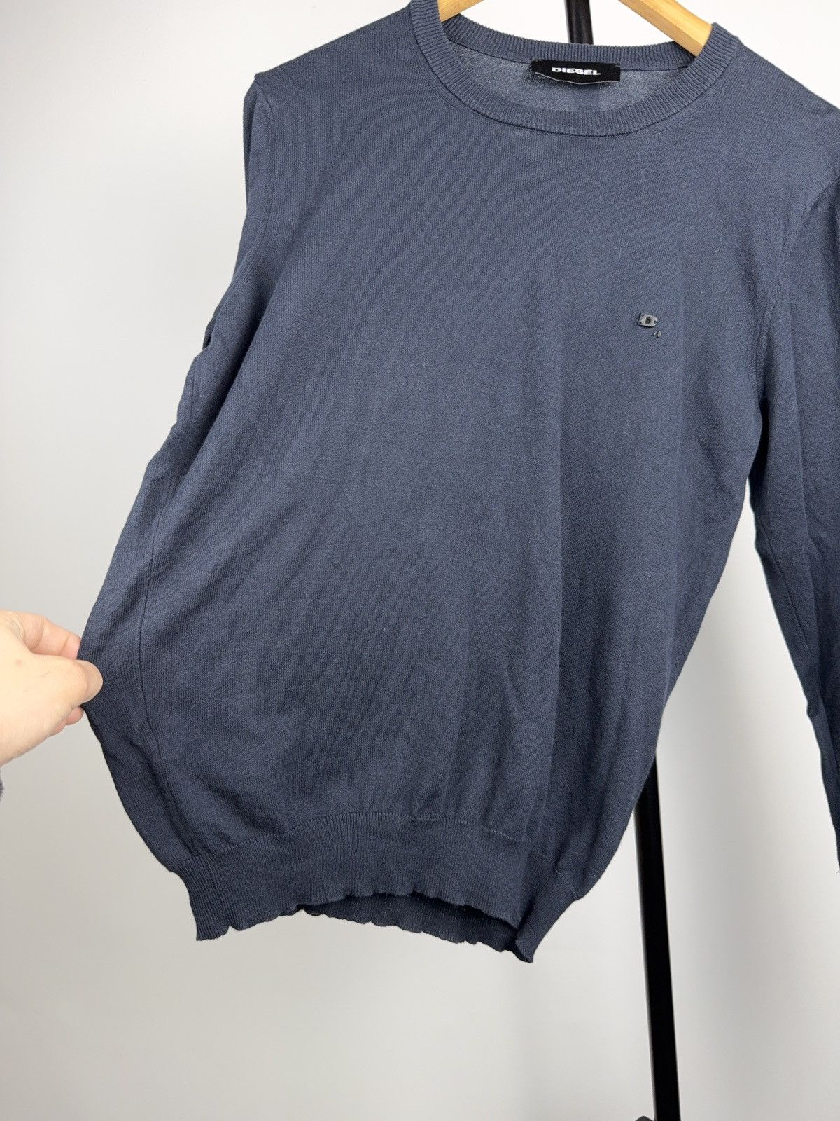 Diesel Luxury 00s Diesel Knit Sweater Navy Minimal Logo Crewneck Size US M / EU 48-50 / 2 - 9 Thumbnail