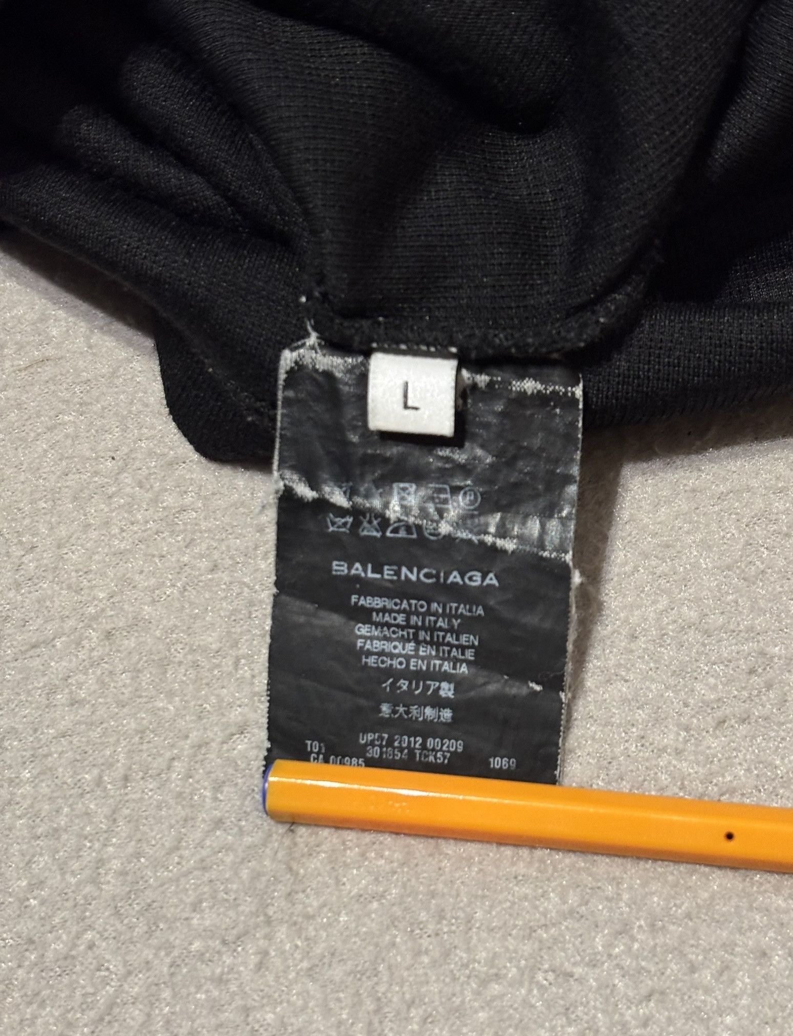 Balenciaga Balenciaga Wool Silk Black Sweater Buttons Large Size L / US 10 / IT 46 - 17 Thumbnail