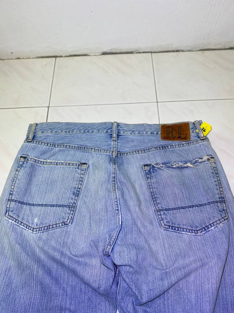 Polo Ralph Lauren polo jeans ralph lauren light wash denim nice design Size US 36 / EU 52 - 3 Thumbnail