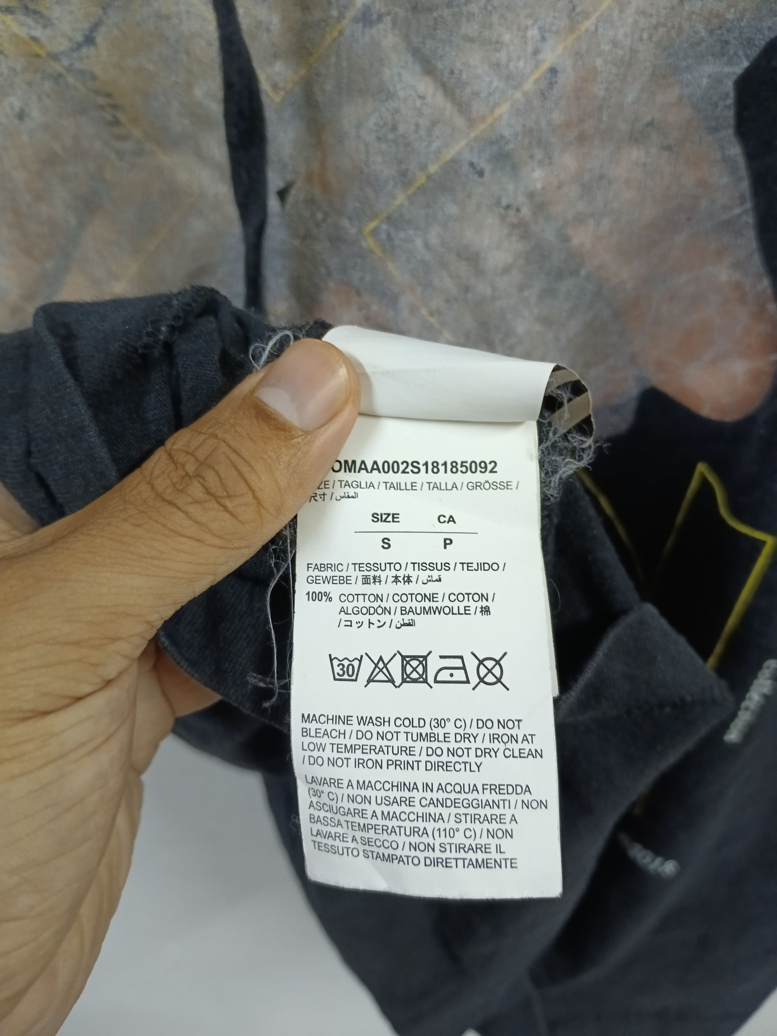 Off-White DISTRESSED OFF WHITE ARROW HAND T SHIRT Size US S / EU 44-46 / 1 - 8 Thumbnail