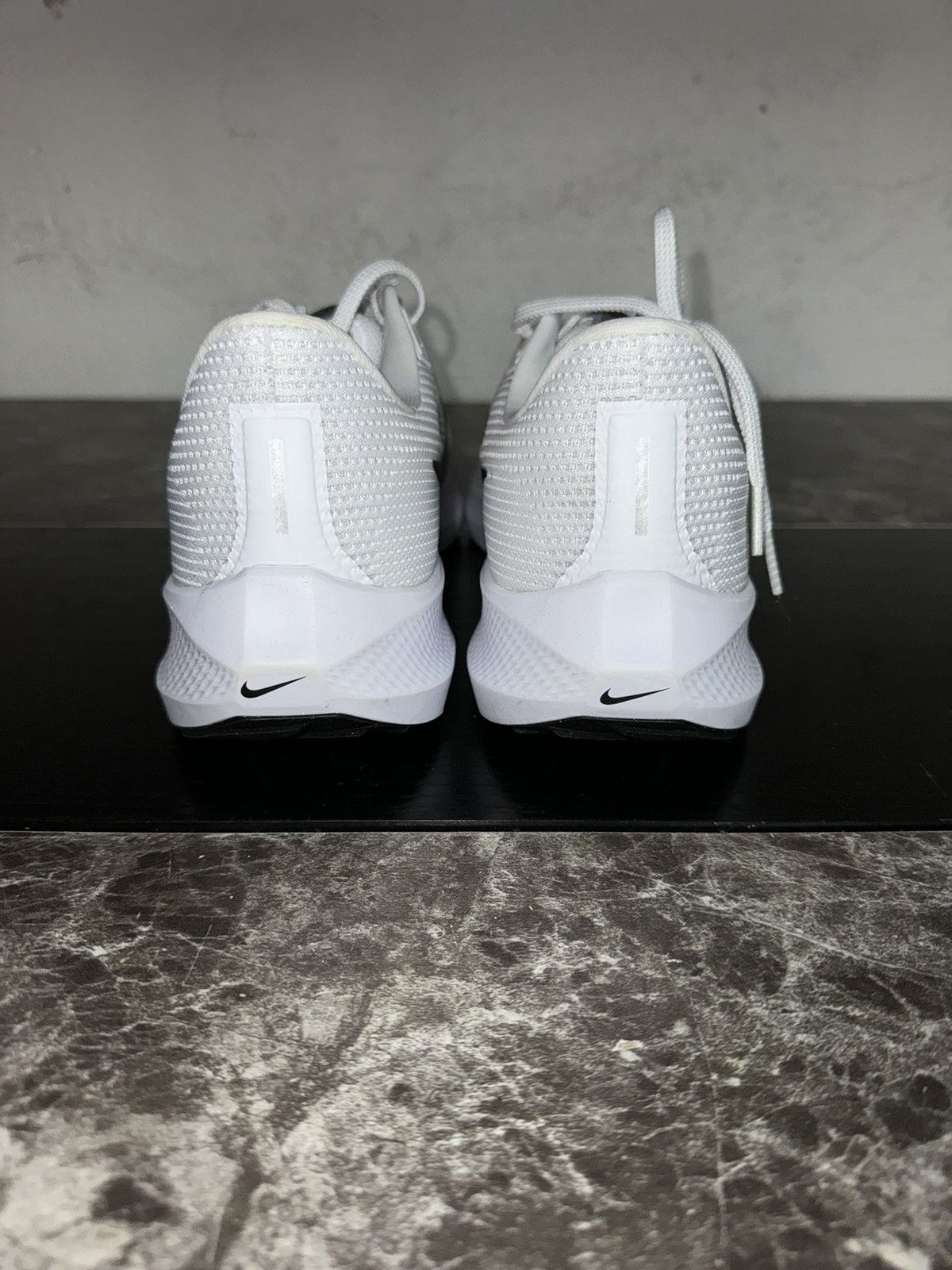 Nike Nike Pegasus shoes white mens size 14 NEW Size US 14 / EU 47 - 2 Thumbnail