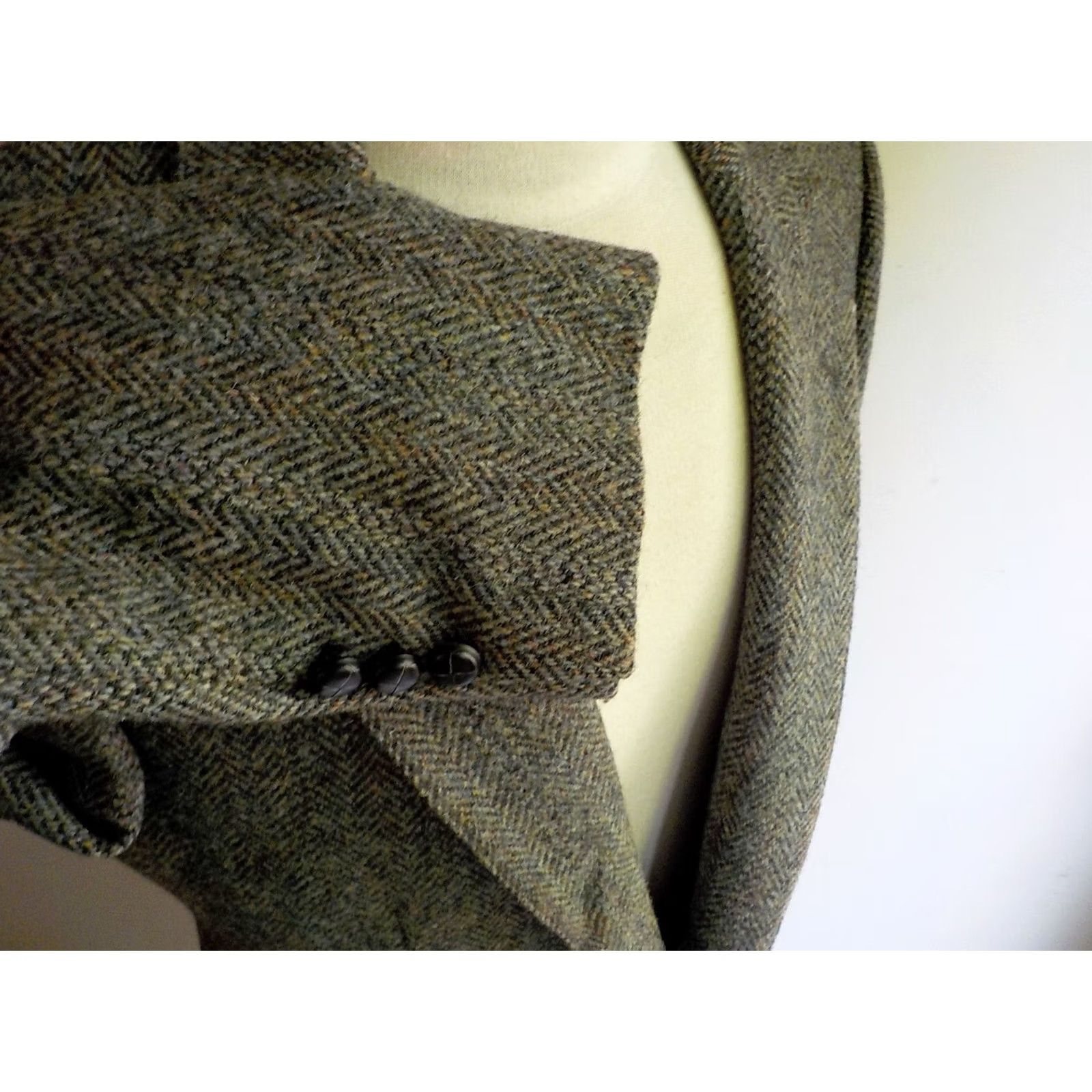 Harris Tweed HARRIS TWEED for Today's Man 2 Button Herringbone Blazer Gray/Milticolor 42R SZ 42R Regular Wool Tweed Blazer Mens Size 42R - 4 Thumbnail