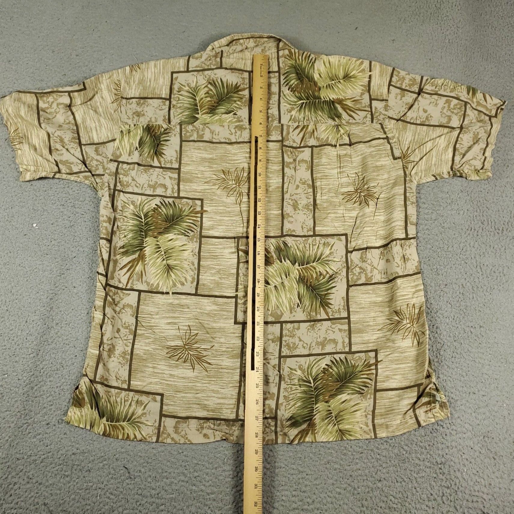 Vintage Bamboo Cay Shirt Mens M Beige Modal Button-Up Short Sleeve Hawaiian Aloha Classic Logo Pockets Men Size US M / EU 48-50 / 2 - 4 Thumbnail