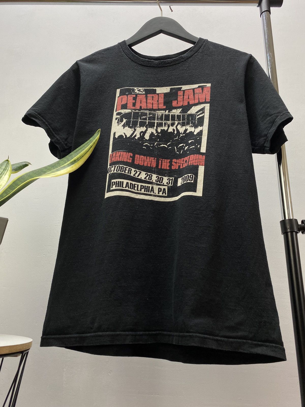 Band Tees × Vintage Vintage 2009 Pearl Jam Tour T-Shirt Size US M / EU 48-50 / 2 - 5 Thumbnail