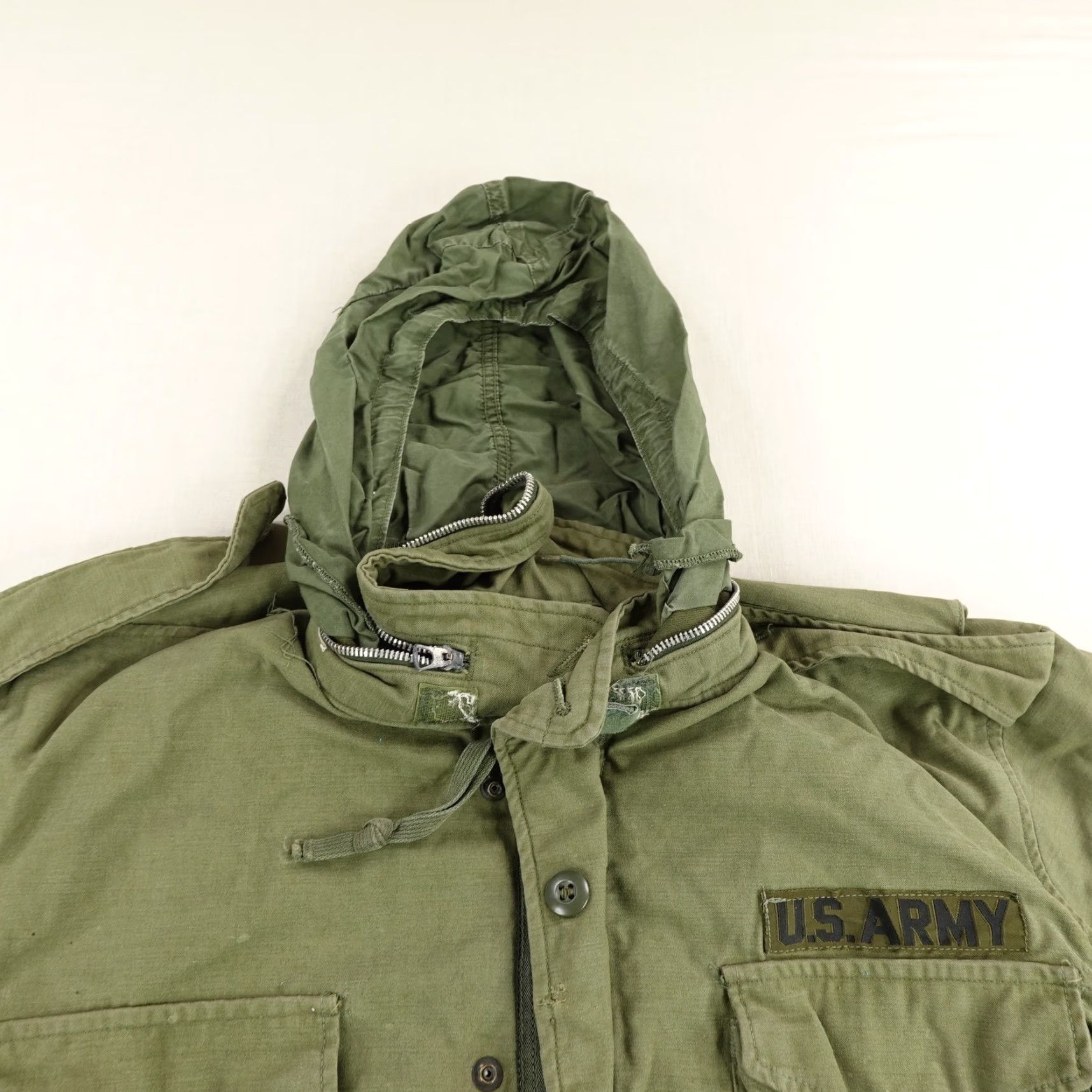 Vintage VINTAGE US Army Jacket Mens Medium Short Green Field Coat Sateen OG-107 60s USGI Military Outerwear Size US 31 - 2 Thumbnail