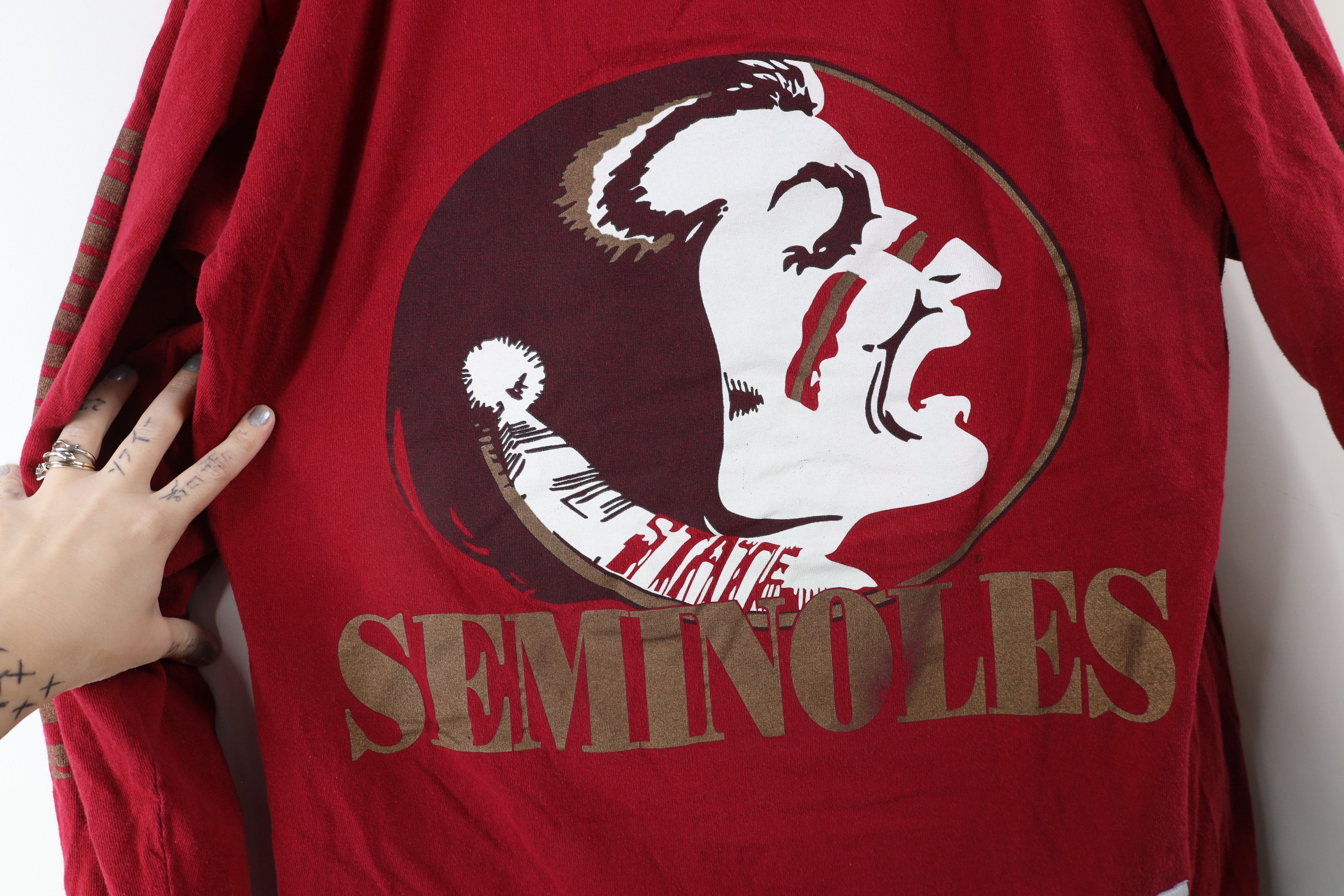 Vintage Vintage 90s University Long Sleeve T-Shirt Red Cotton USA Size US L / EU 52-54 / 3 - 5 Thumbnail