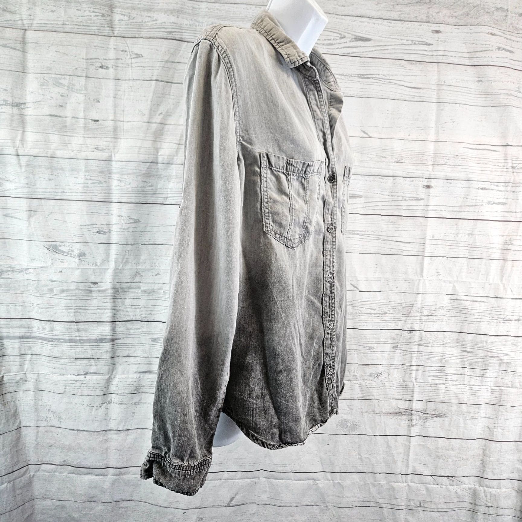 Bella Dahl Bella Dahl Womens Button Front Shirt L Gray Ombre Long Sleeve Tencel Lyocell Size L / US 10 / IT 46 - 3 Thumbnail