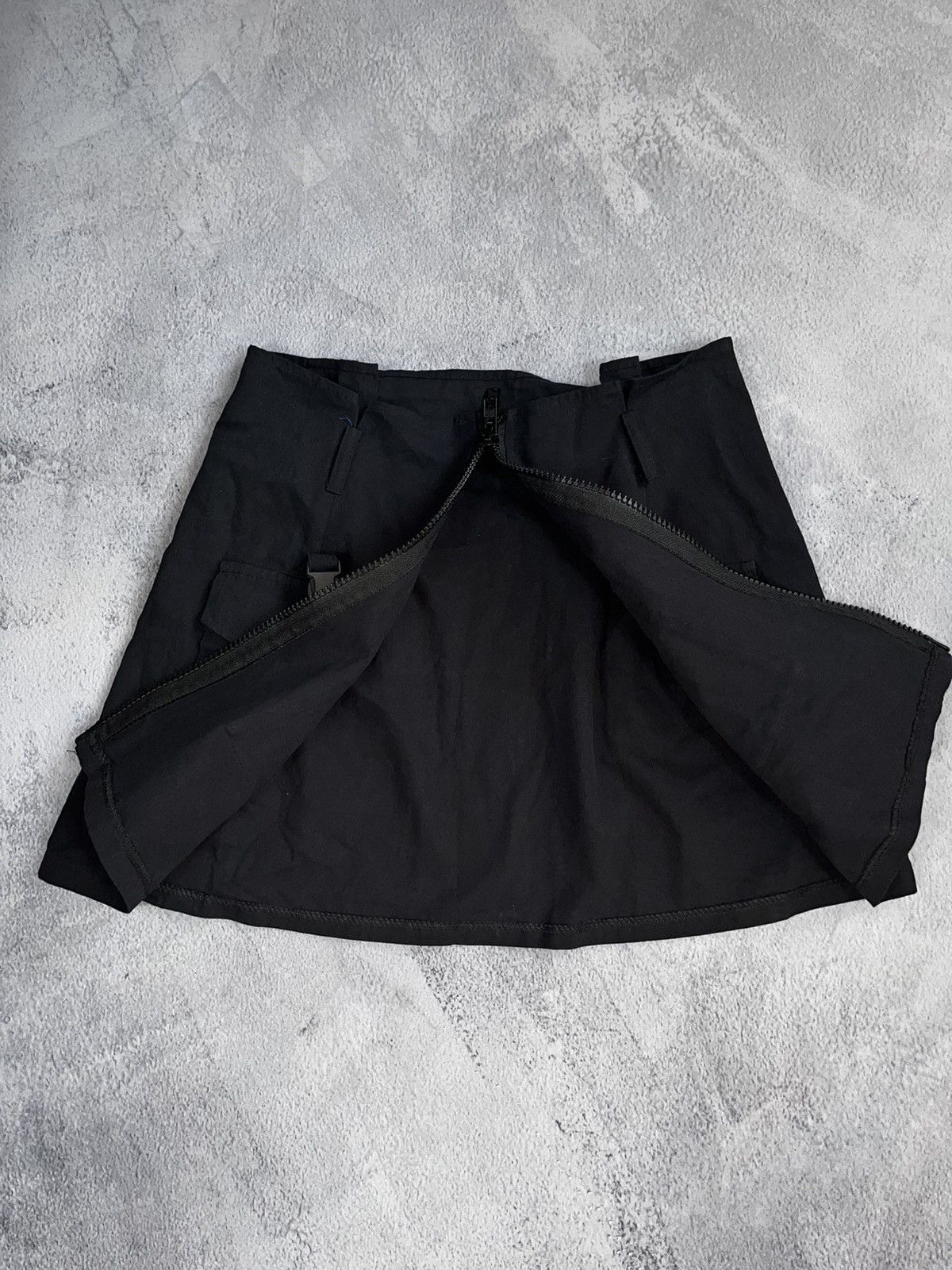 Other Vintage Y2K camo zip mini skirt avantgarde opium style Size 28" / US 6 / IT 42 - 4 Thumbnail