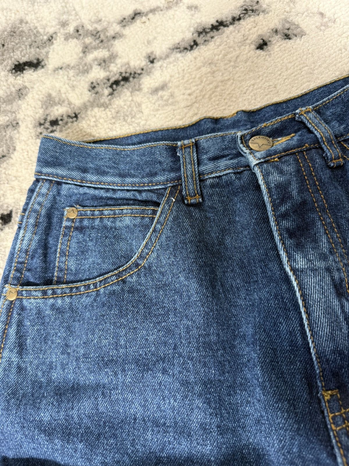 Valentino Vintage Valentino Denim Jeans Size 28" / US 6 / IT 42 - 4 Thumbnail