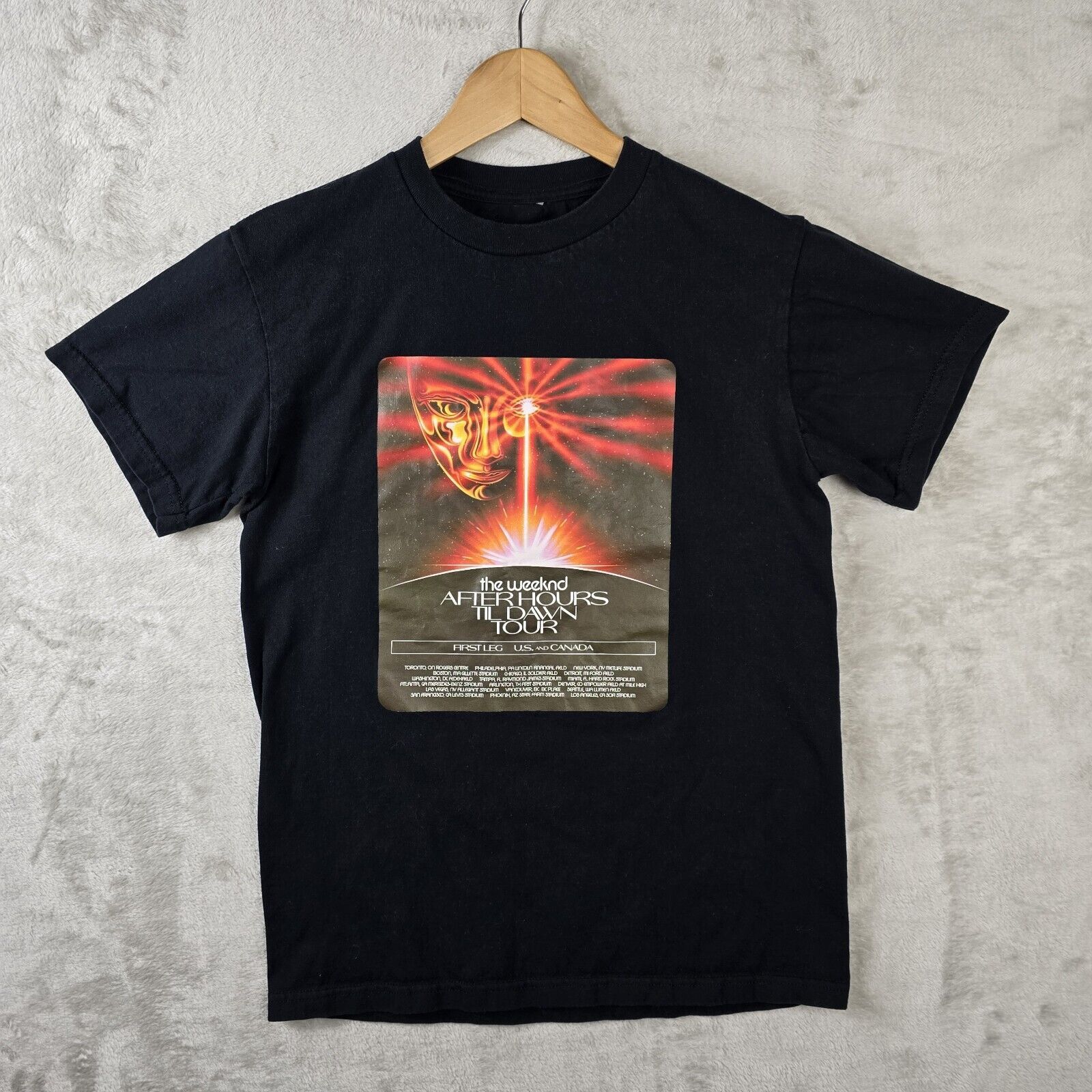 XO The Weeknd After Hours Til Dawn Shirt Official Tour Small Size US S / EU 44-46 / 1 - 2 Thumbnail