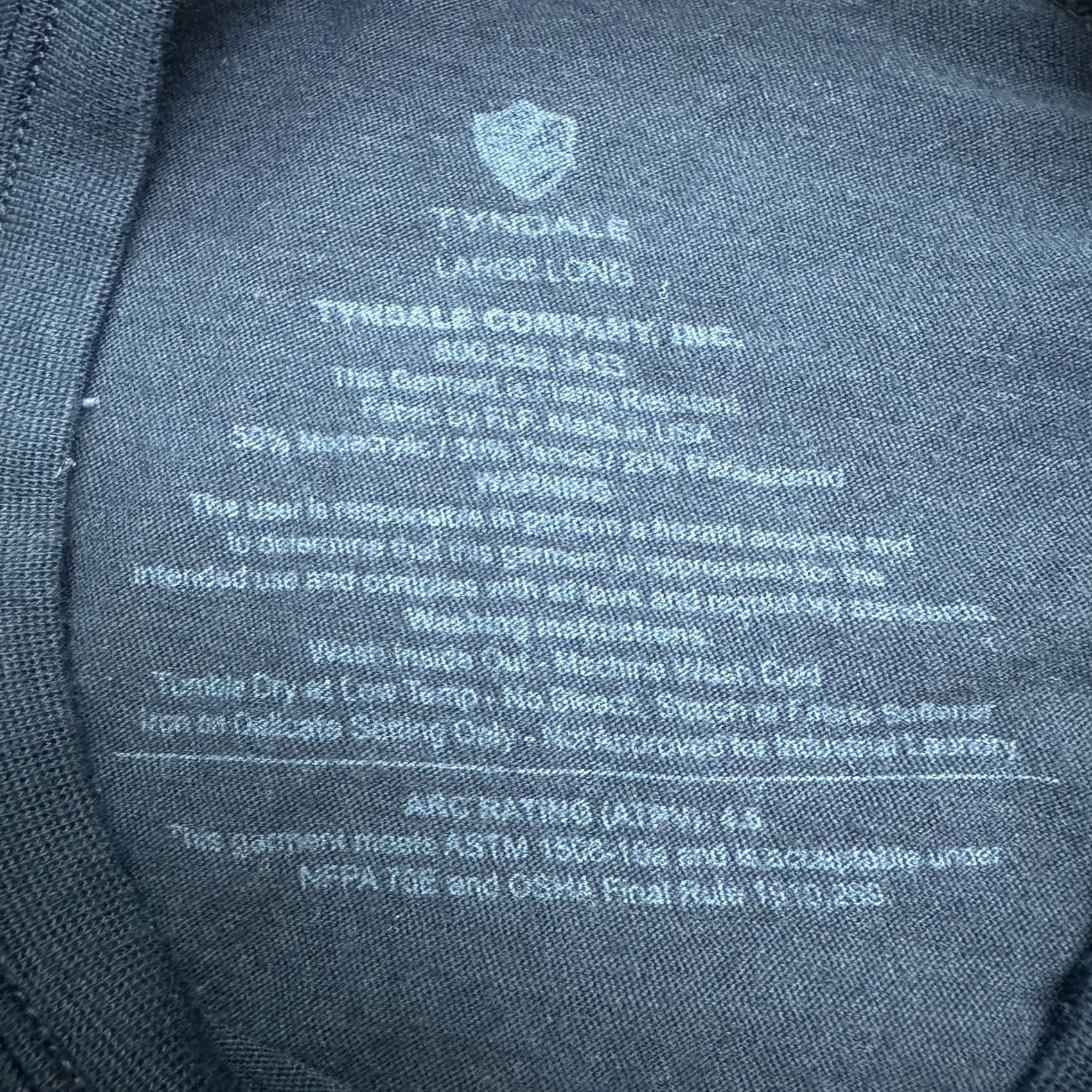 Vintage Tyndale FR CAT 1 NFPA 2112 Work T-Shirt Mens L Navy Blue Short Sleeve Tee Size US L / EU 52-54 / 3 - 6 Thumbnail