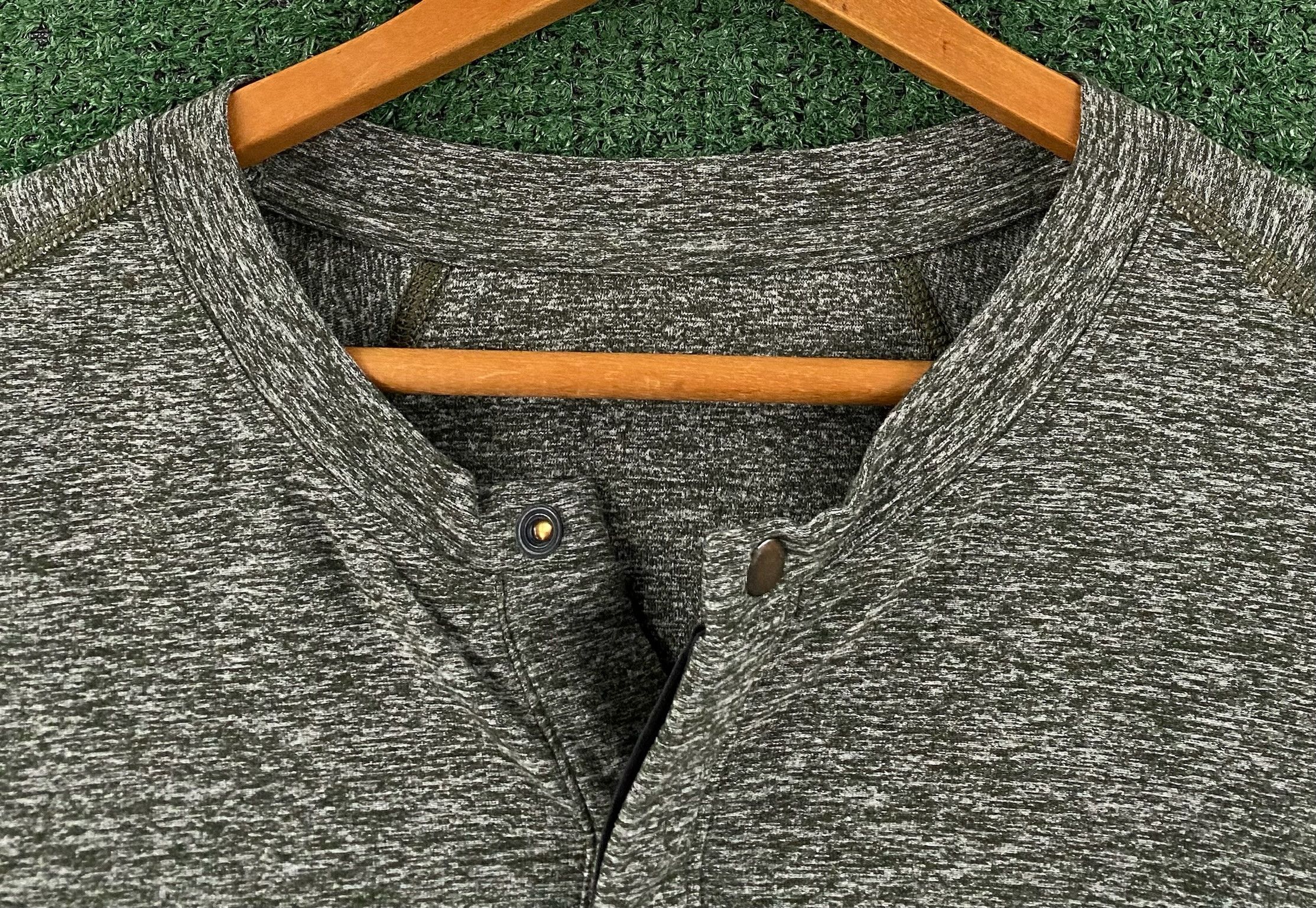 Lululemon Lululemon Surge Henley Long Sleeve Shirt Large Size US L / EU 52-54 / 3 - 4 Thumbnail