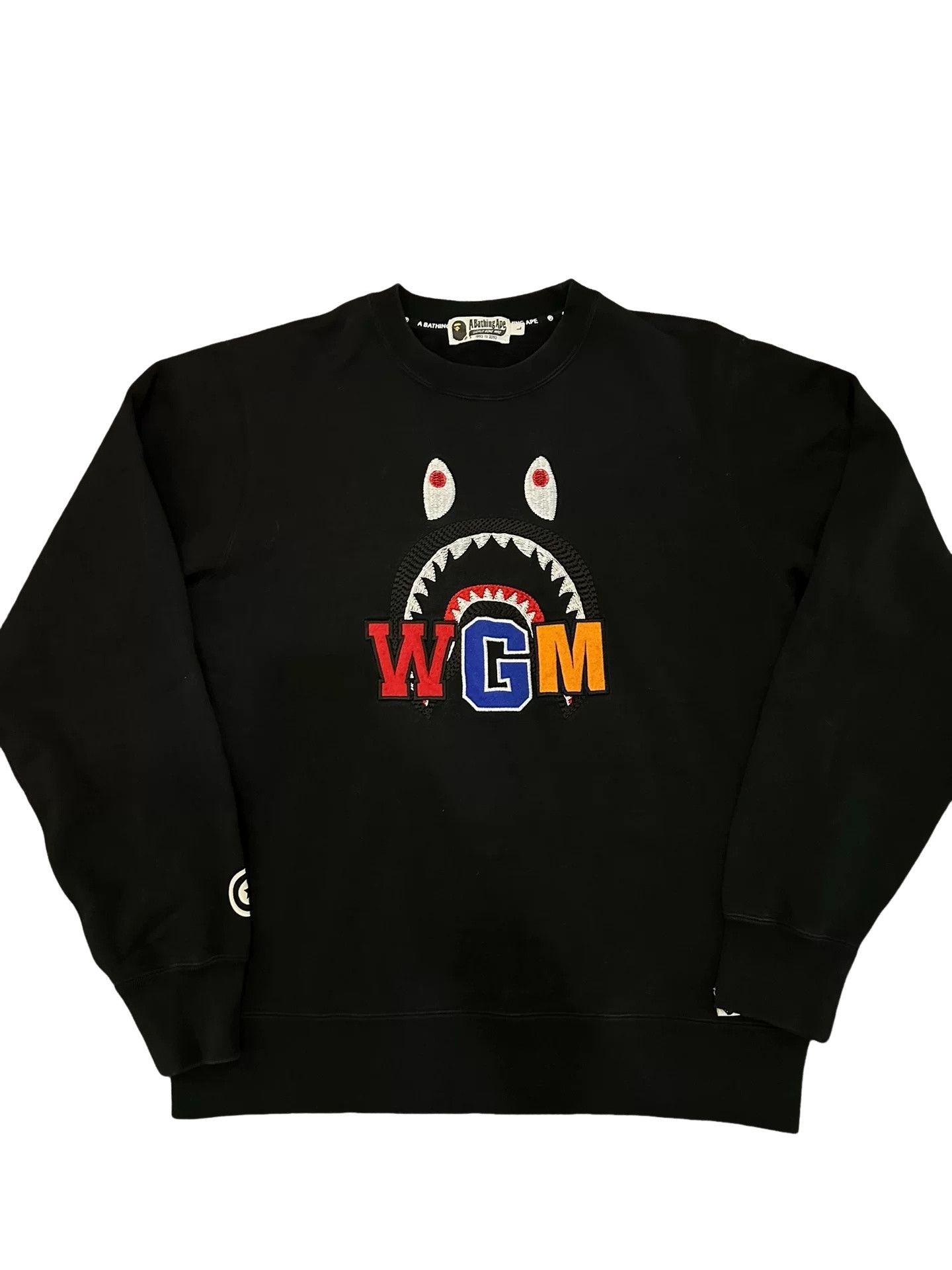 Bape Bape Shark WGM Crewneck Sweatshirt Size L Size US L / EU 52-54 / 3 - 1 Thumbnail