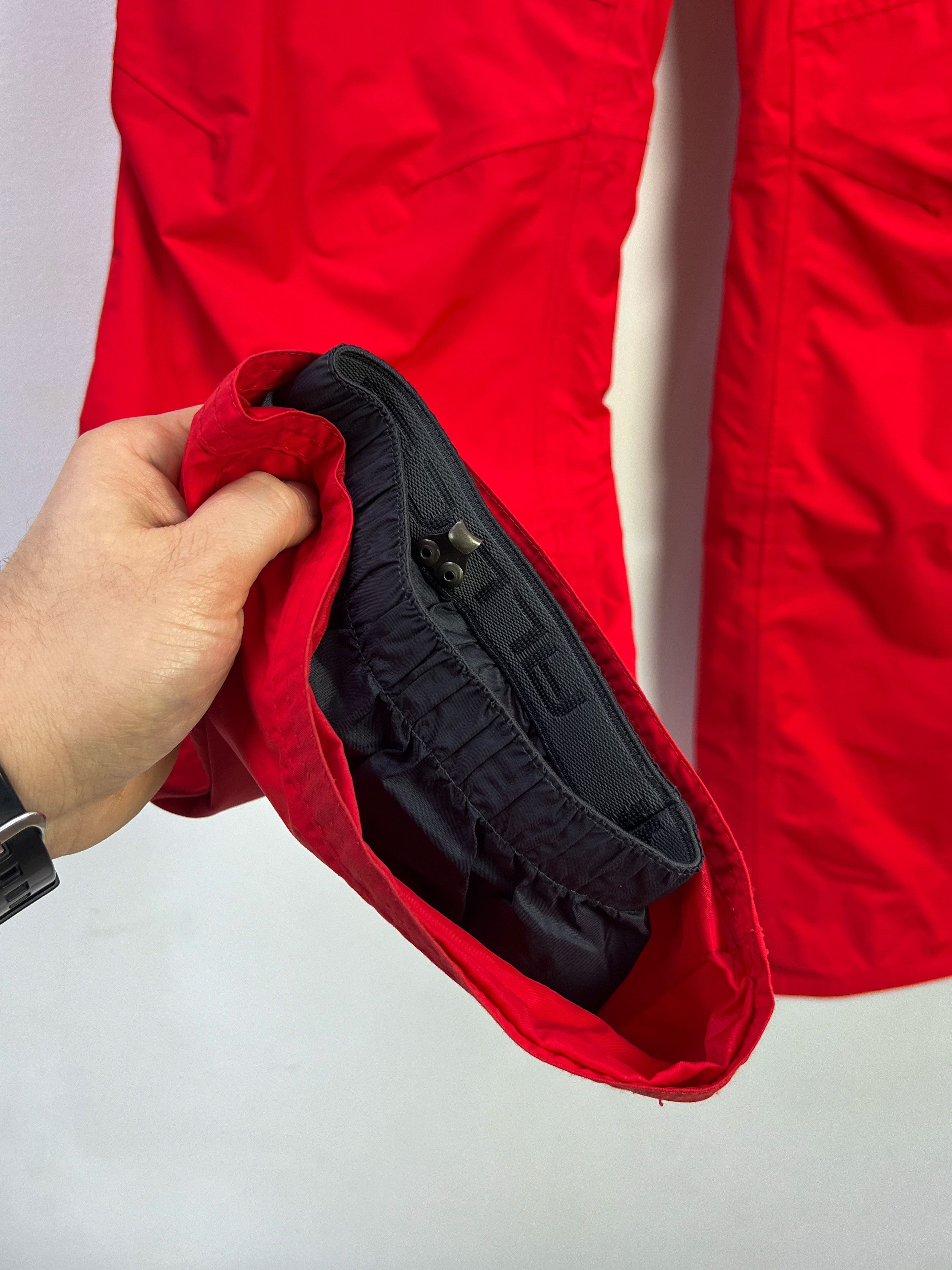 Nike NIKE ACG ski pants (RED) Size US 30 / EU 46 - 4 Thumbnail