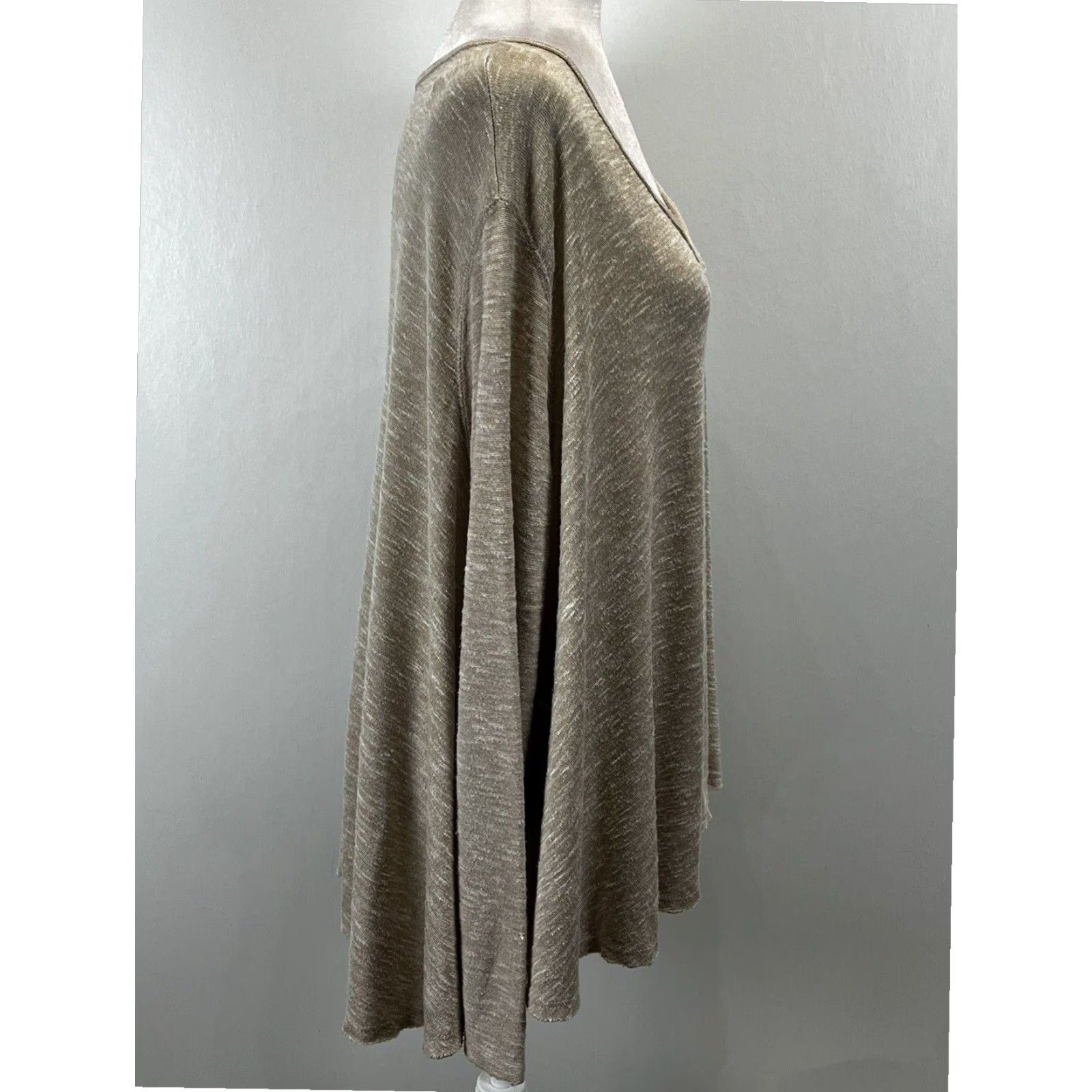 Vintage We The Free Women's Brown Long Sleeve V-Neck Tunic Shirt Medium Size M / US 6-8 / IT 42-44 - 4 Thumbnail