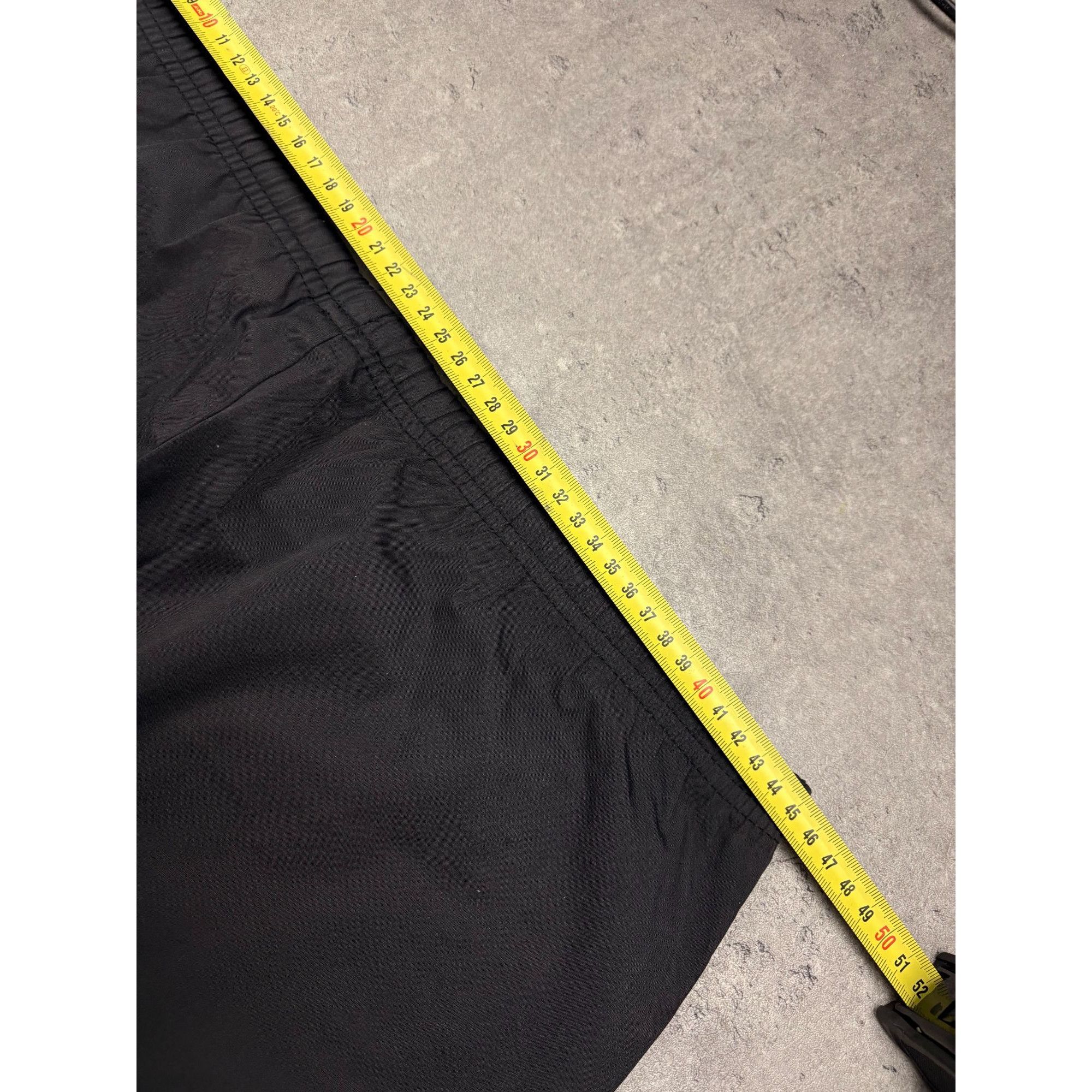 Nike Rare Vintage 90s Nike Track Pants Black Red Tag Baggy Swoosh Size US 34 / EU 50 - 5 Thumbnail