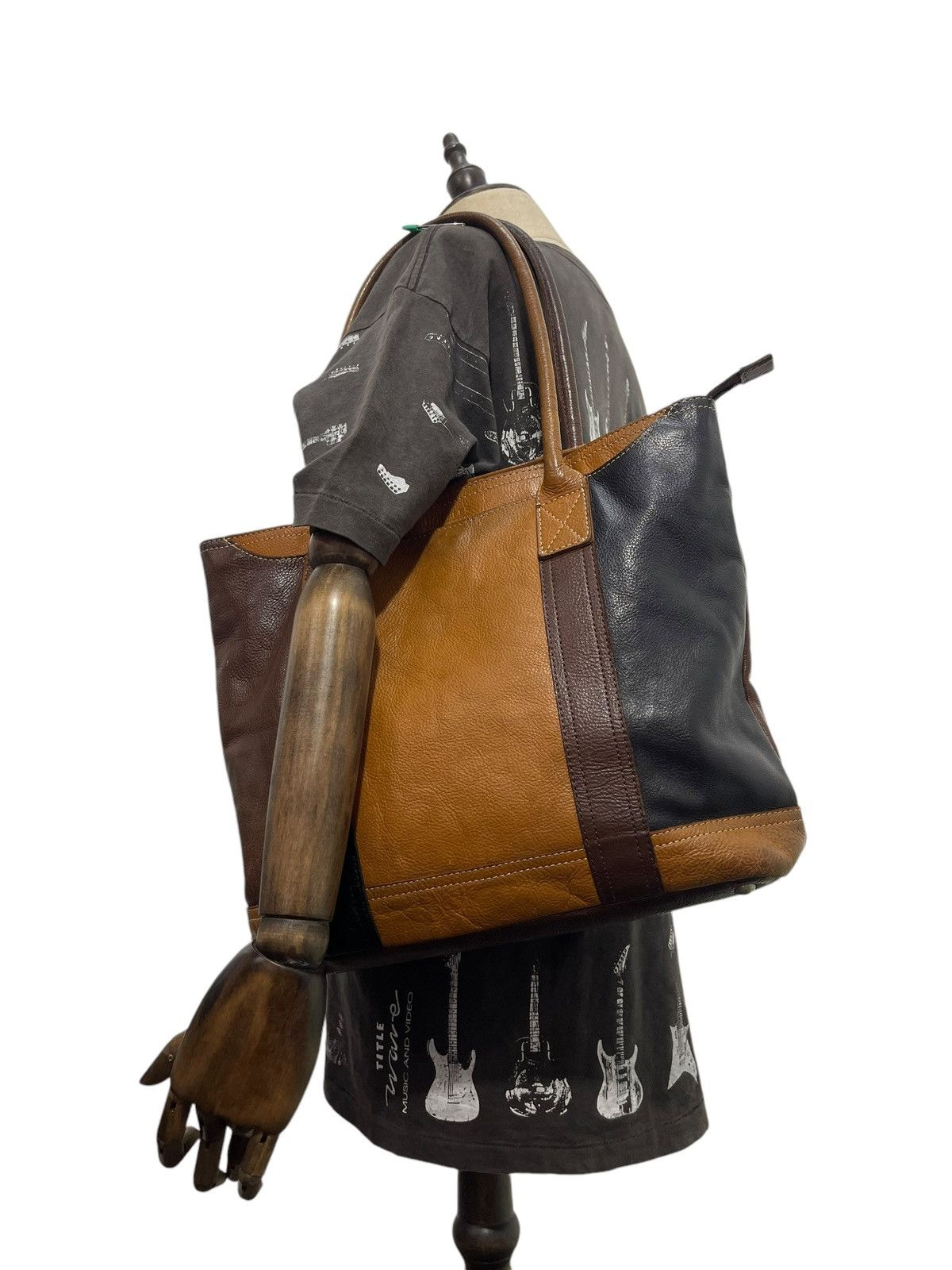 Genuine Leather Full Leather Doubles Japan Tote Shoulder Bag 4🟩 Size ONE SIZE - 1 Thumbnail