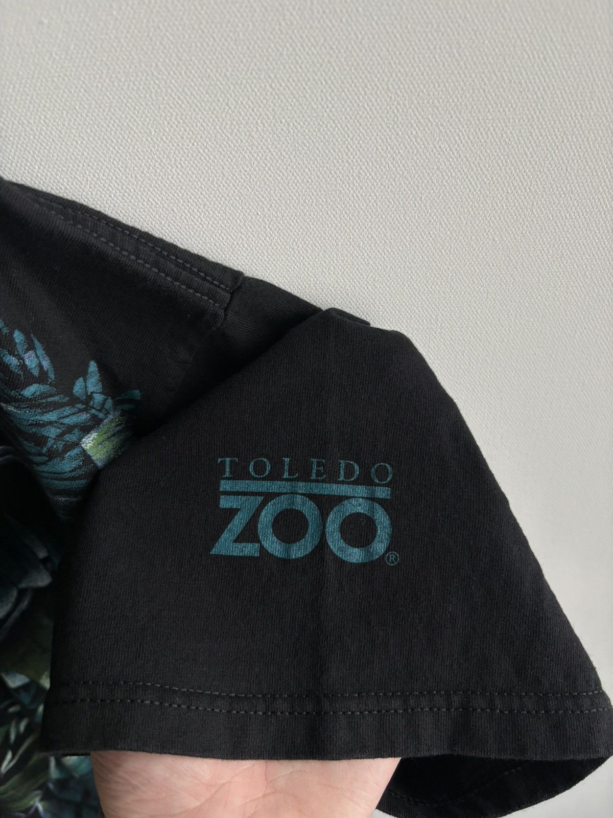 Other Vintage Streetwear 90s AOP Animal Tiger Toldeo Zoo T-shirt Size US XXL / EU 58 / 5 - 7 Thumbnail
