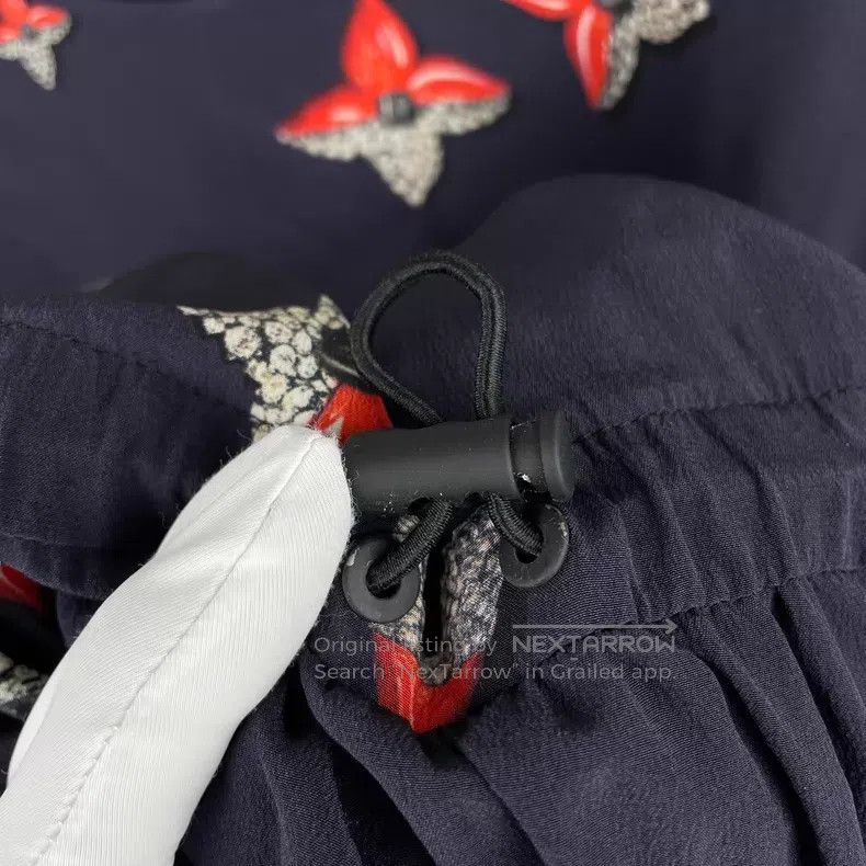 Louis Vuitton Louis Vuitton Butterfly print long dress Size L / US 10 / IT 46 - 5 Thumbnail