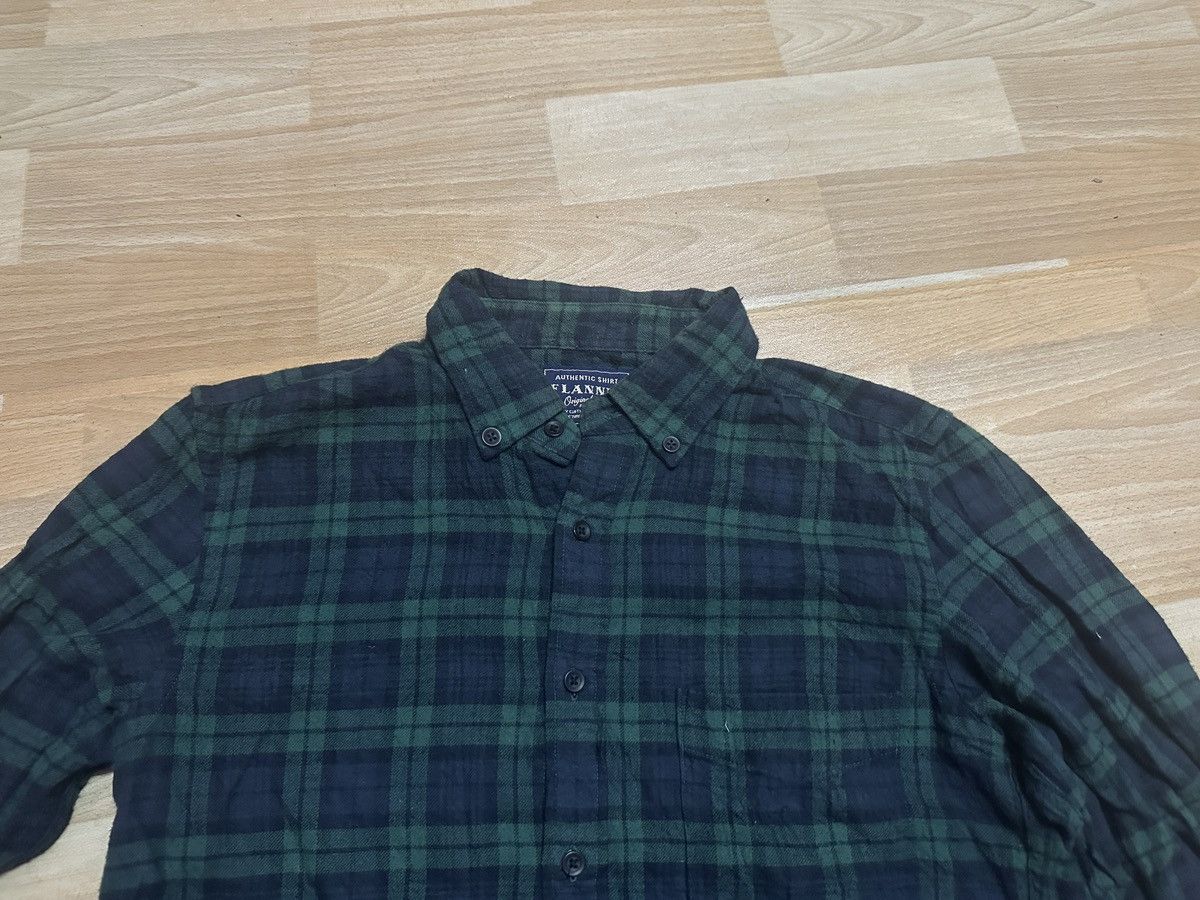 Flannel × Uniqlo Flannel Longsleeve Uniqlo Buttons Shirt Size US M / EU 48-50 / 2 - 5 Thumbnail