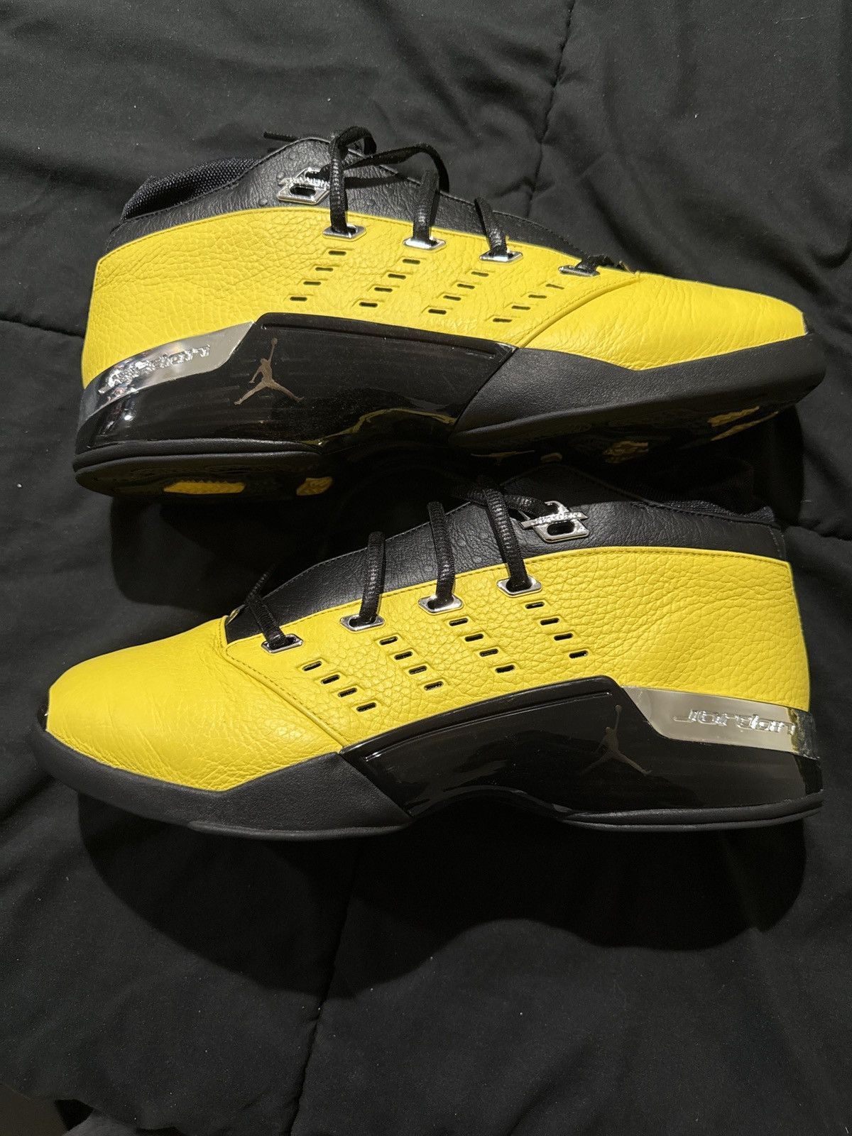 Nike SoleFly x Air Jordan 17 Retro Reverse Lightning Size US 11.5 / EU 44-45 - 1 Thumbnail