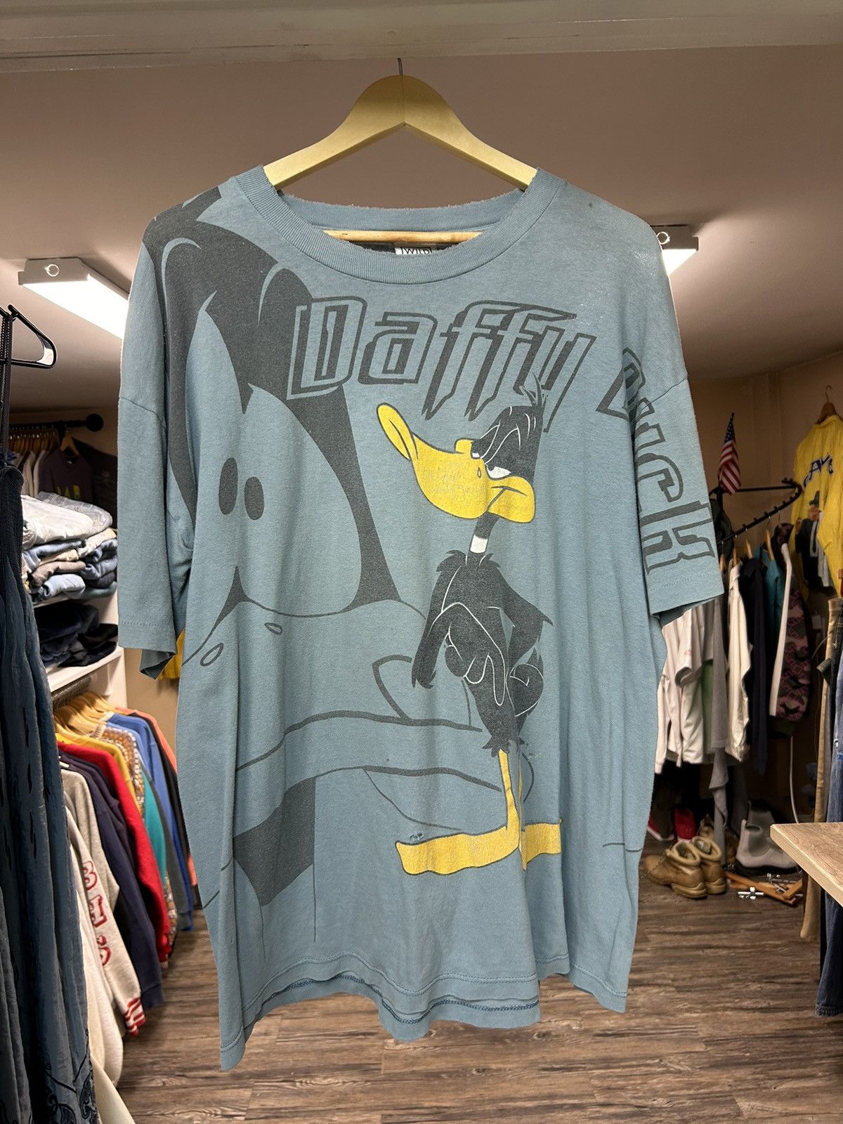 image of 90's Vintage Daffy Duck Graphic T-Shirt in Blue/Yellow, Men's (Size Large)