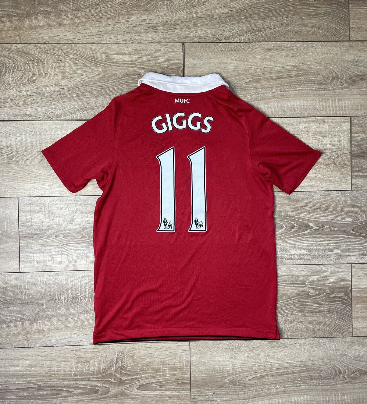 Nike Gigs Manchester United Home Football Shirt 2010/11 Xl boys Size US XS / EU 42 / 0 - 1 Thumbnail