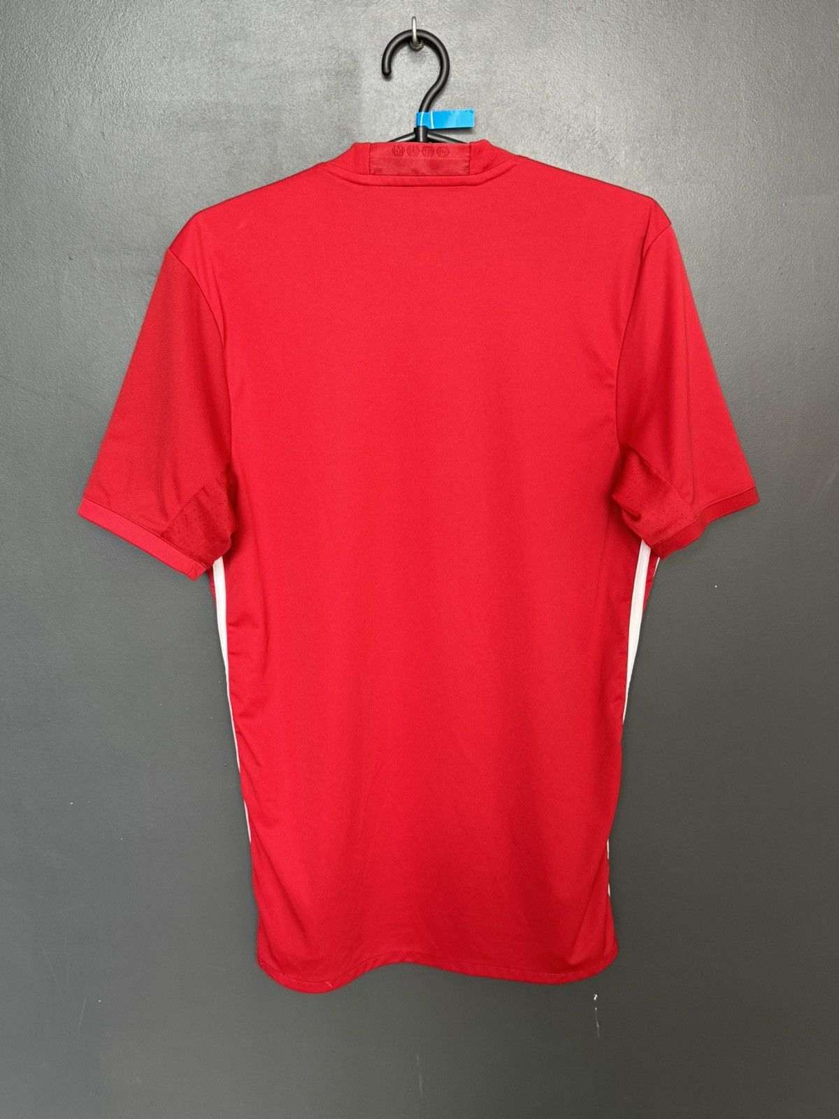 Adidas Manchester United 16/17 Home Football Jersey T-Shirt Size US S / EU 44-46 / 1 - 2 Thumbnail