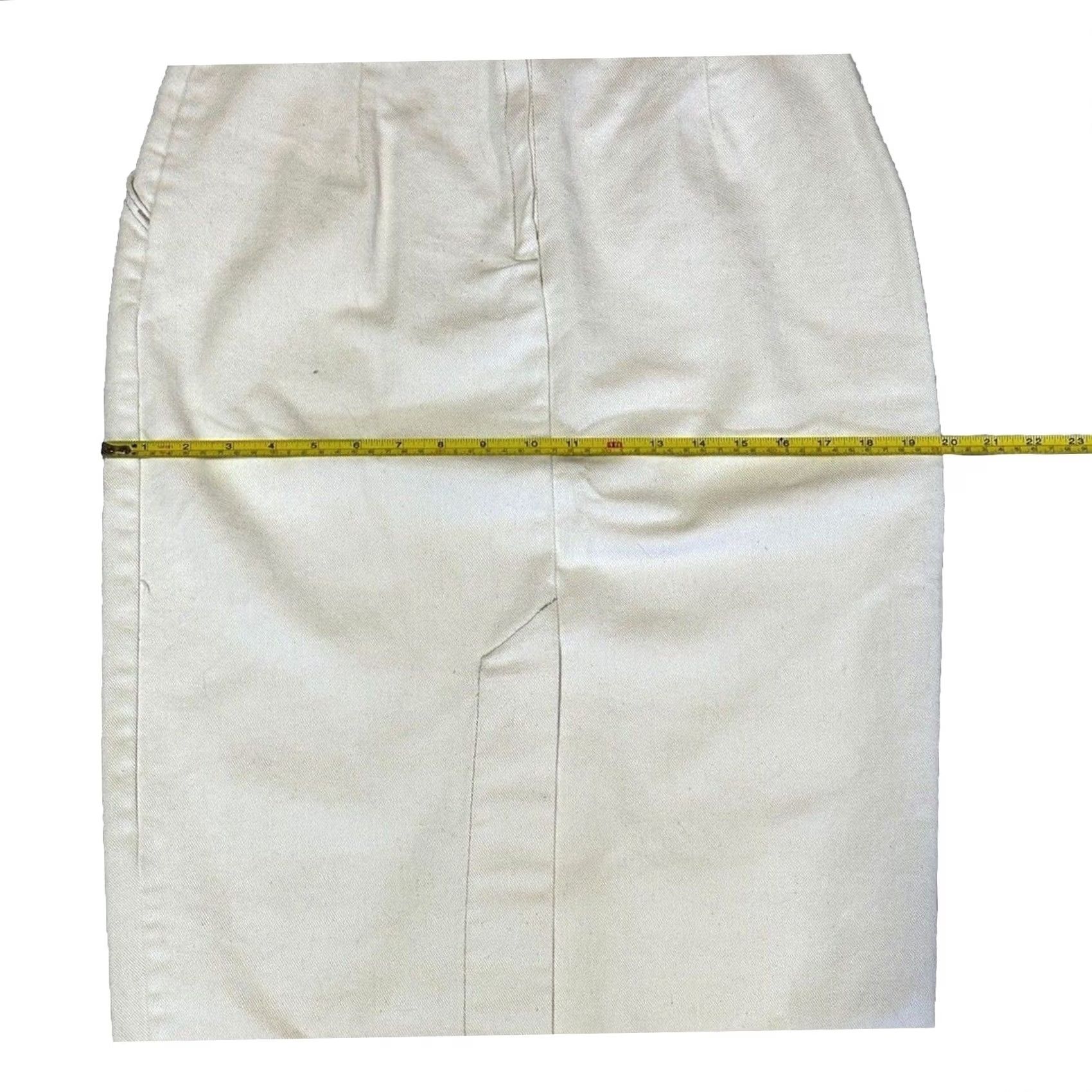 Vintage VINTAGE Candie's Denim Skirt 11/12 White Midi Shin Length Slit Size 32" / US 10 / IT 46 - 4 Thumbnail