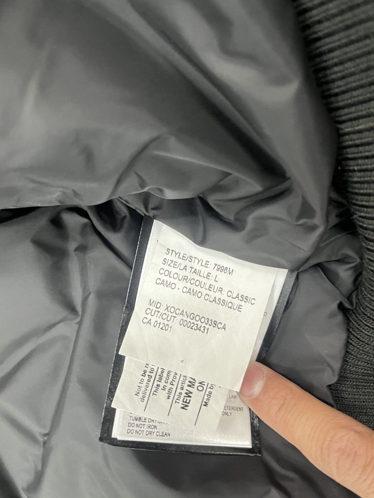 Canada Goose Canada Goose Bromely Bomber Jacket Size Large Size US L / EU 52-54 / 3 - 15 Thumbnail