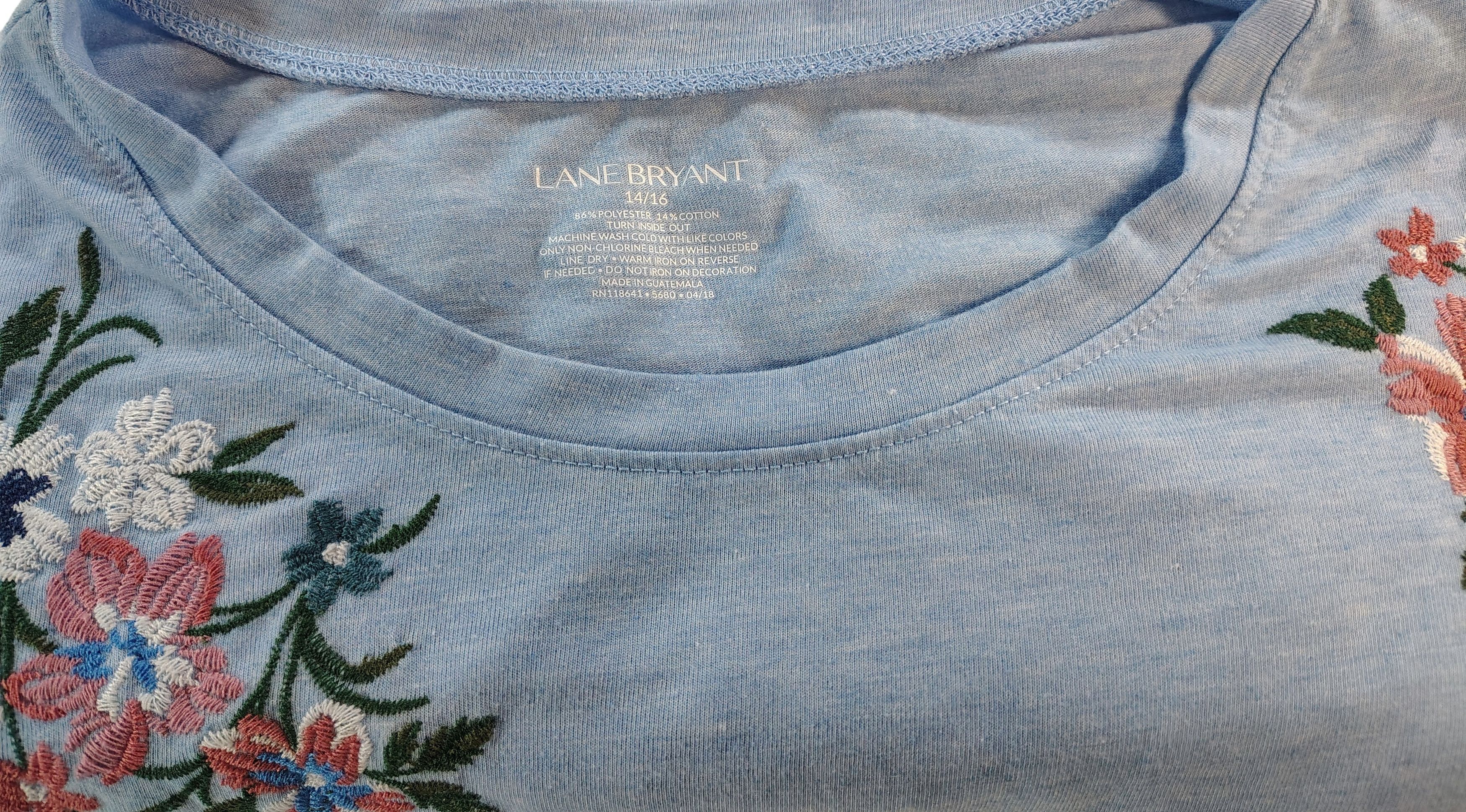 Other Women's Light Blue XL Lane Bryant Short Sleeve Floral Shirt Size XL / US 12-14 / IT 48-50 - 2 Thumbnail
