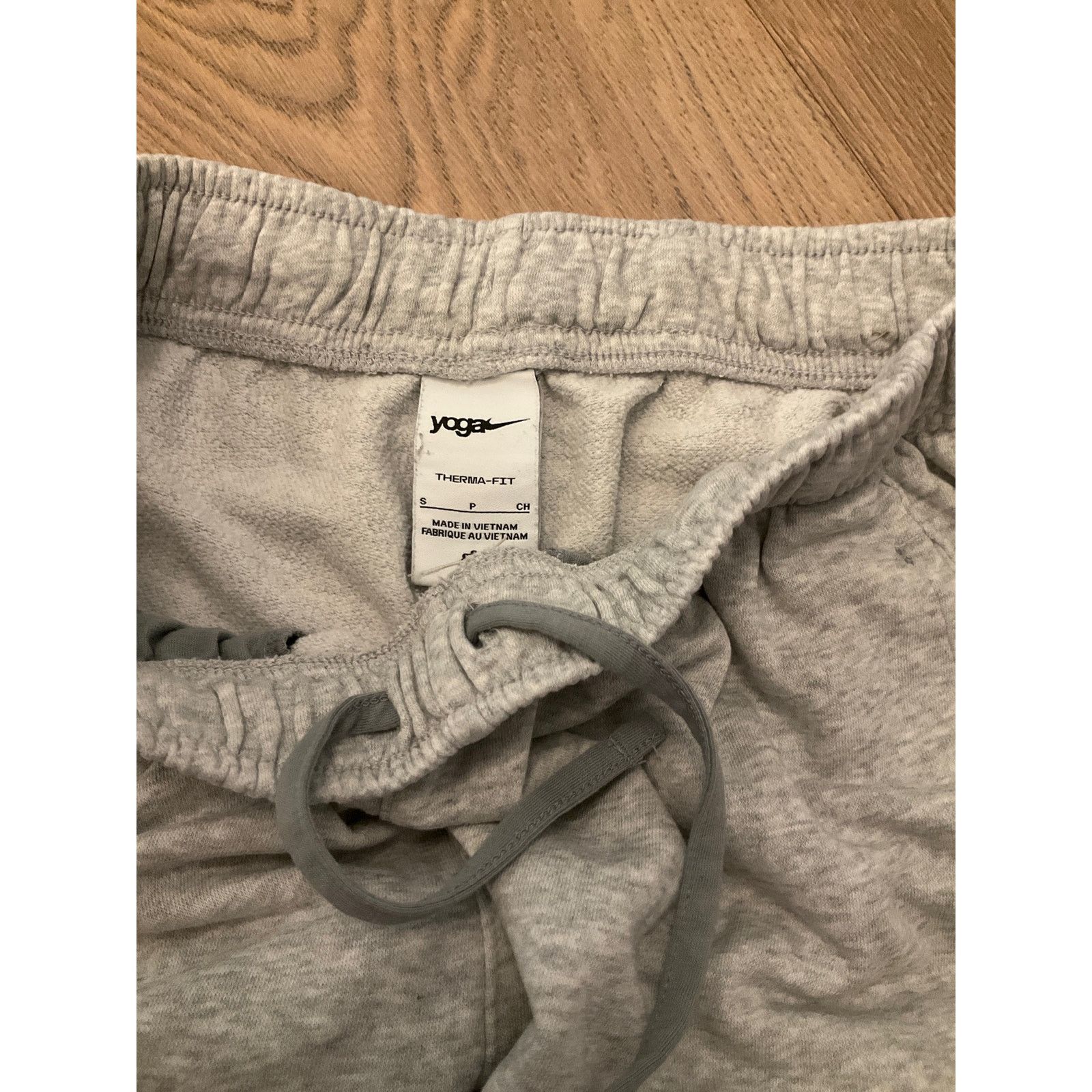 Nike Women’s Nike Yoga joggers, S Size 27" / US 4 / IT 40 - 1 Thumbnail