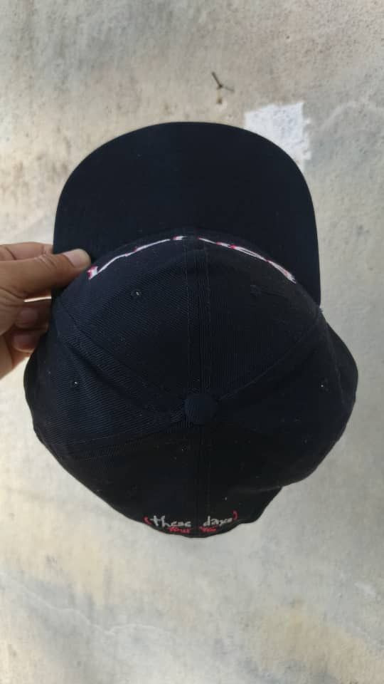 Bon Jovi × Brockum VINTAGE BON JOVI THIS DAYS TOUR 91 HAT Size ONE SIZE - 4 Thumbnail