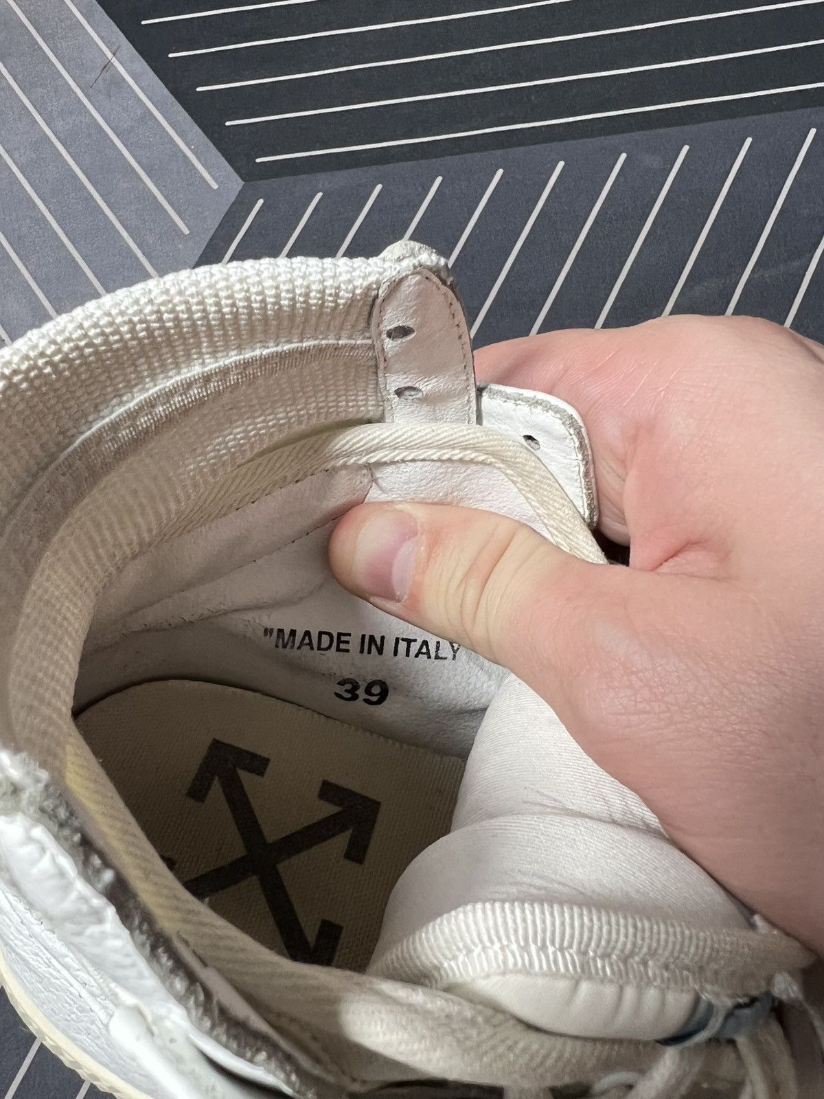 Off-White Off-White High Top Sneakers White “Sample” Industrial 39 Size US 6 / EU 39 - 16 Thumbnail