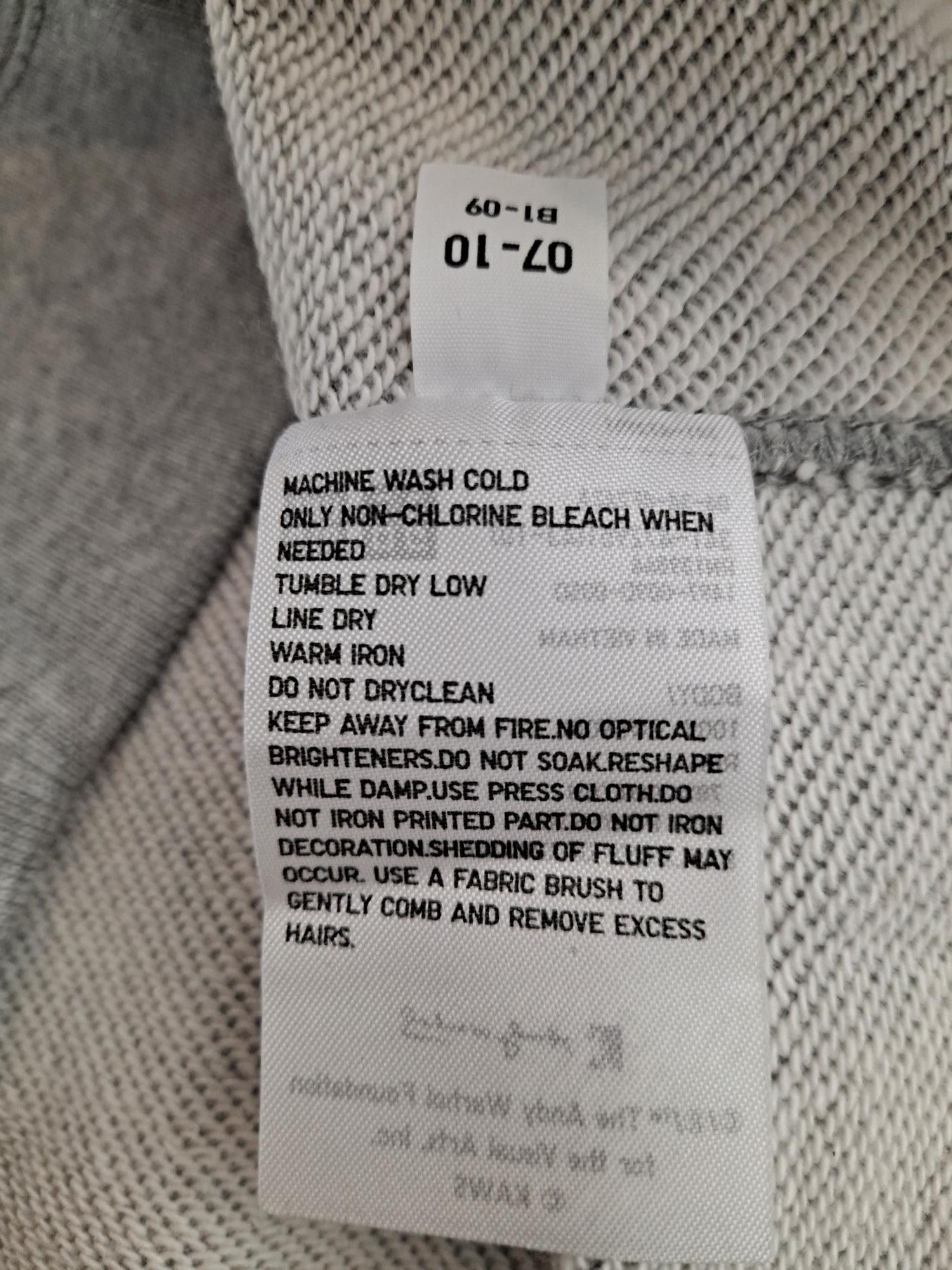 Kaws KAWS x Uniqlo Warhol Graphic Sweatshirt Gray Size US XL / EU 56 / 4 - 4 Thumbnail