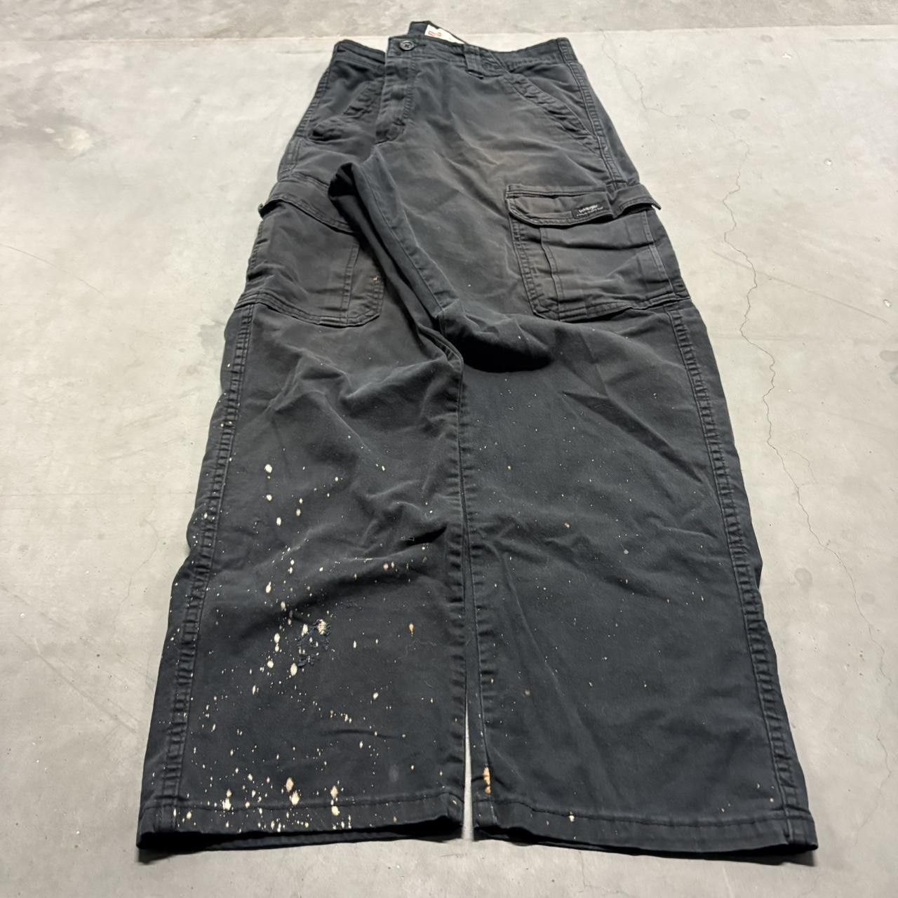 Vintage × Wrangler Crazy Vintage Y2K/2000s Black Skater Style Wrangler Cargo Pants! Size US 33 - 3 Thumbnail