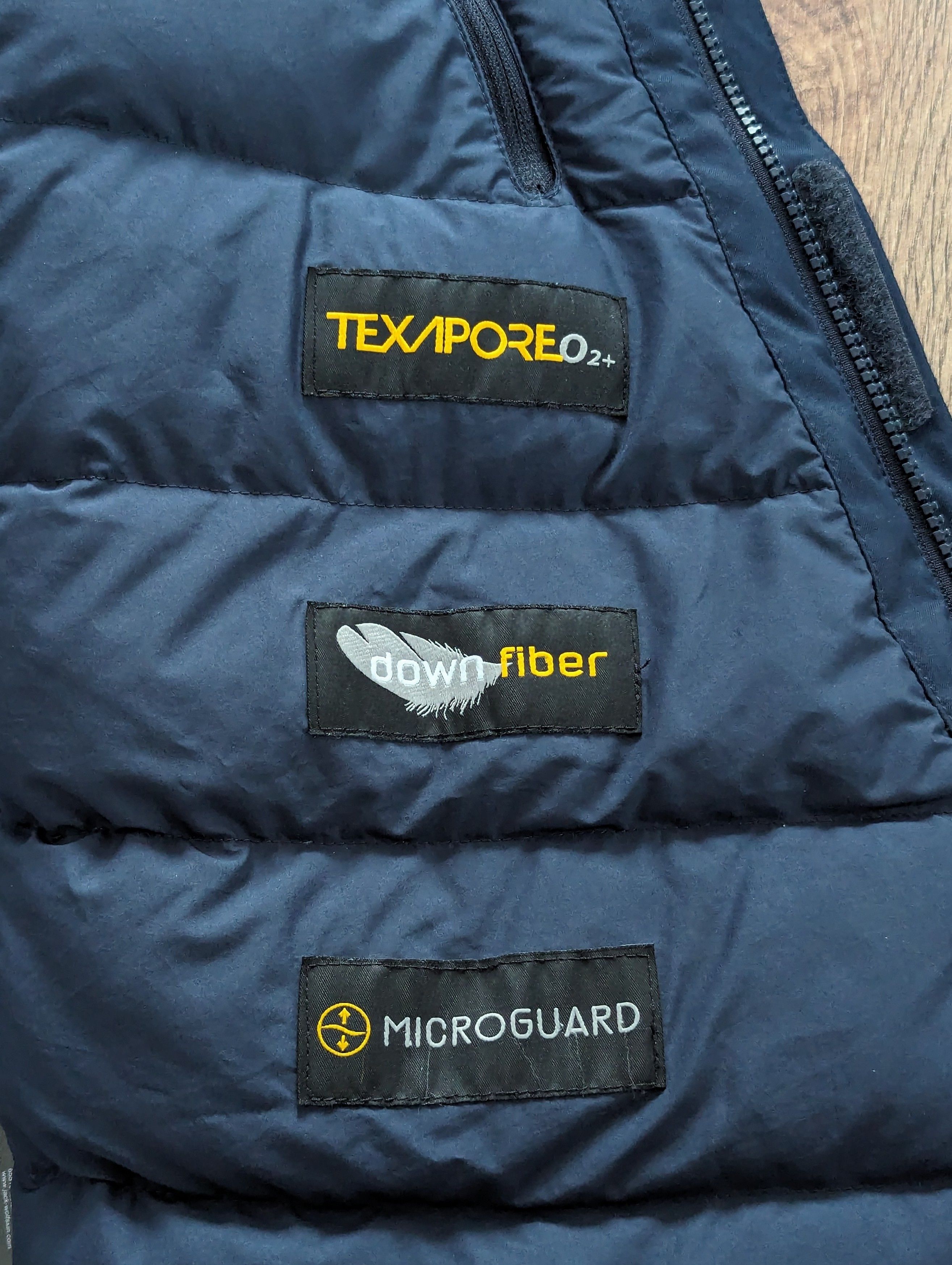 Jack Wolfskin Jack Wolfskin Texapore O2 Microguard Men's Down Jacket S Size US S / EU 44-46 / 1 - 11 Thumbnail