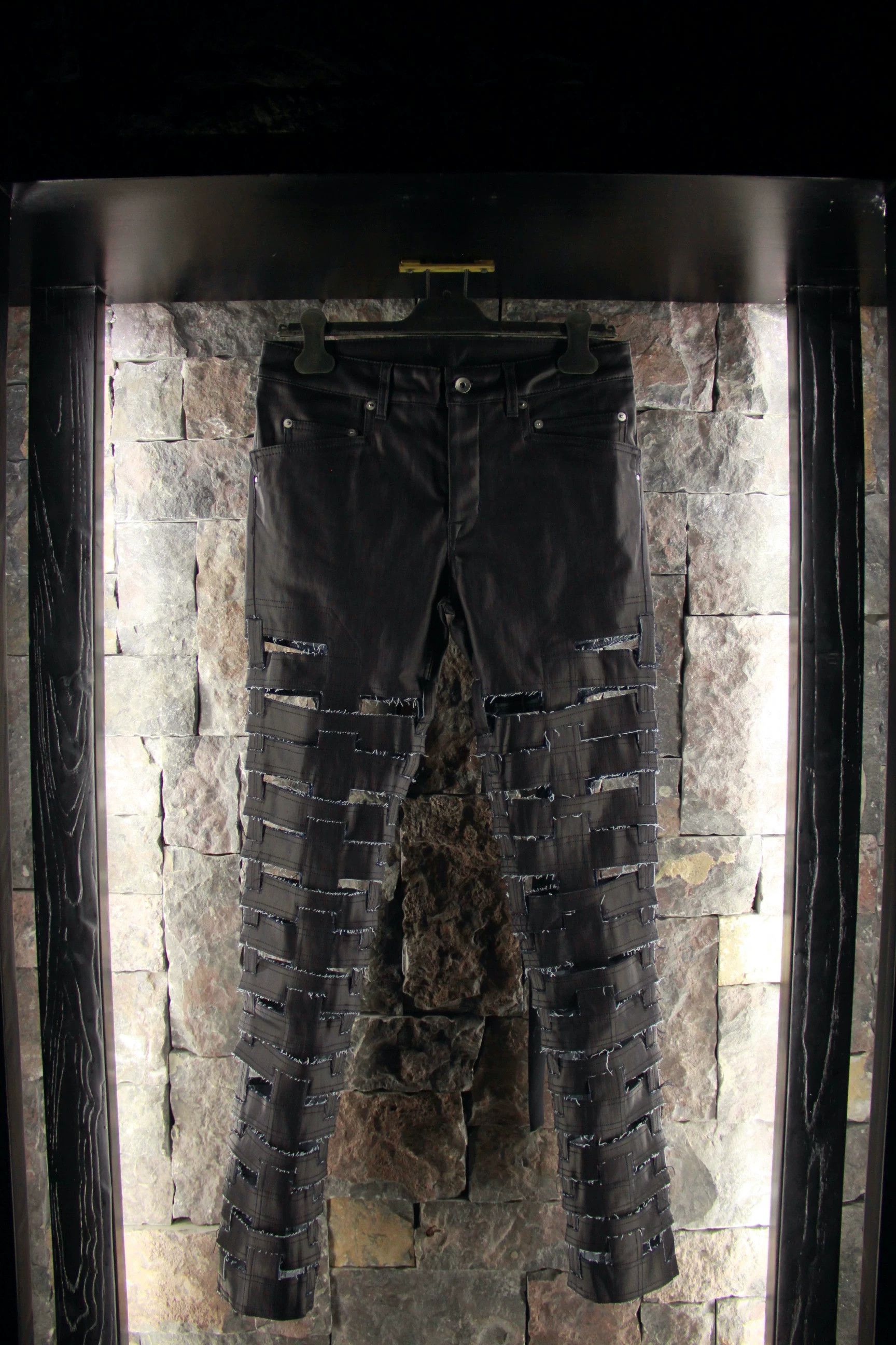 Rick Owens Rick Owens Black Jeans Men 30 Size US 30 / EU 46 - 1 Thumbnail