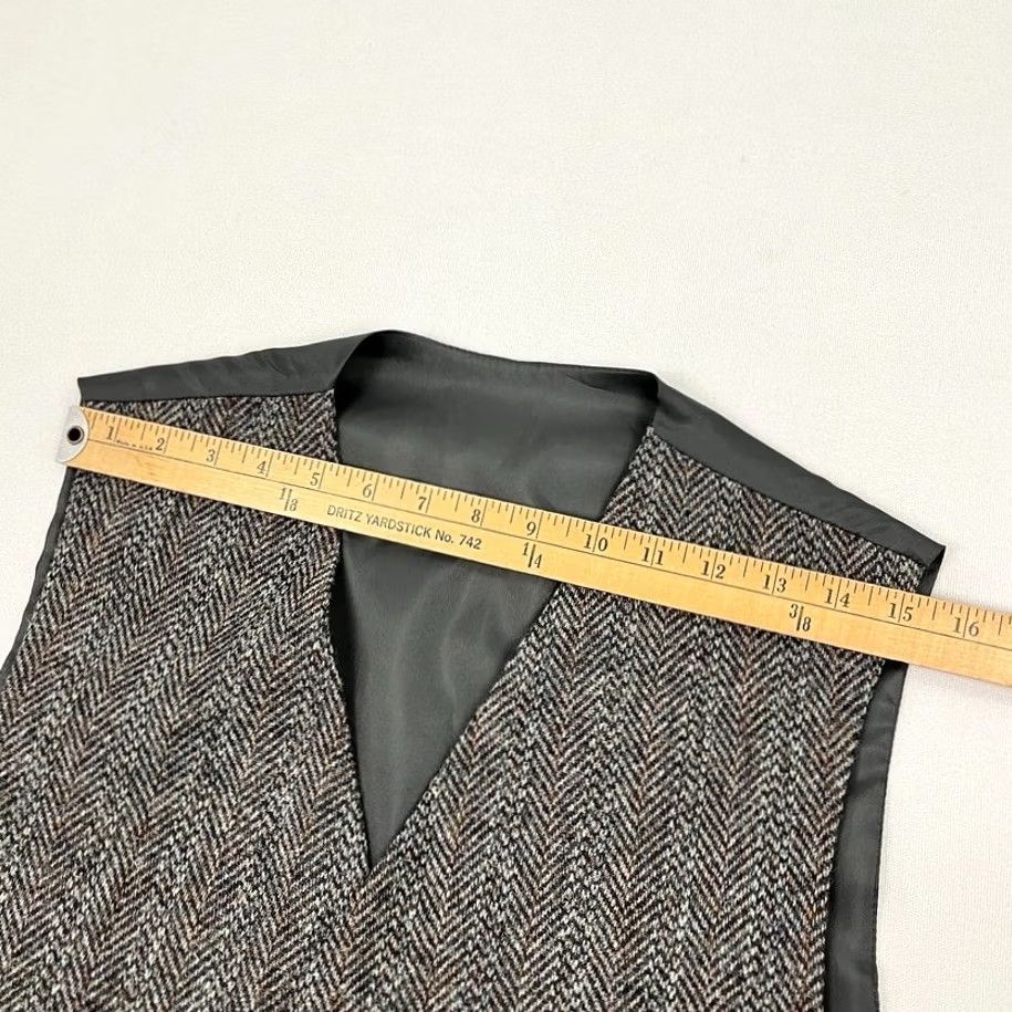 Harris Tweed Harris Tweed Coat Mens L Gray Wool Waistcoat Adult Herringbone Suit Vest Button Size US L / EU 52-54 / 3 - 6 Thumbnail