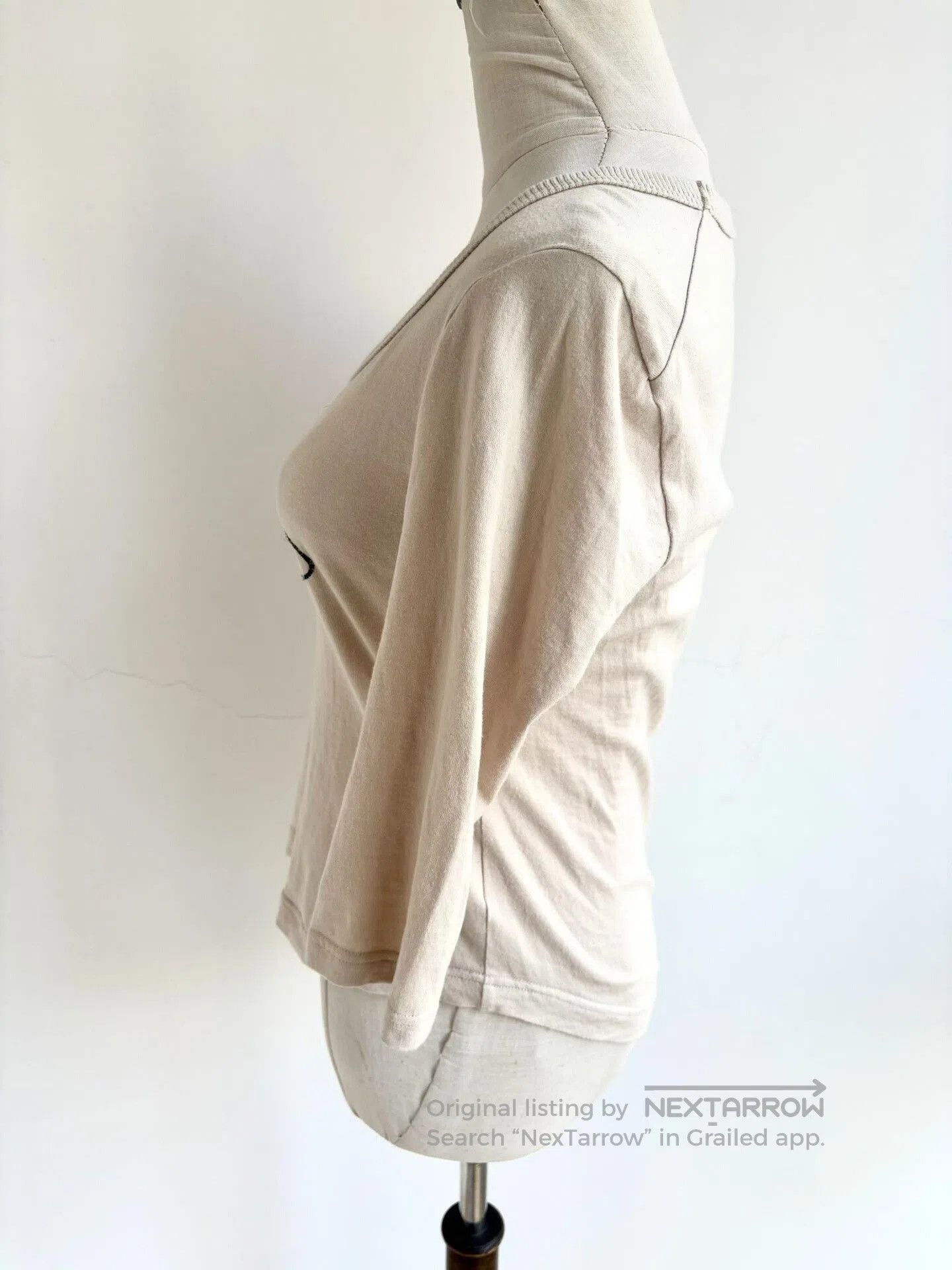 Vivienne Westwood Vivienne Westwood White Top with 3/4 Sleeves. Size L / US 10 / IT 46 - 5 Thumbnail