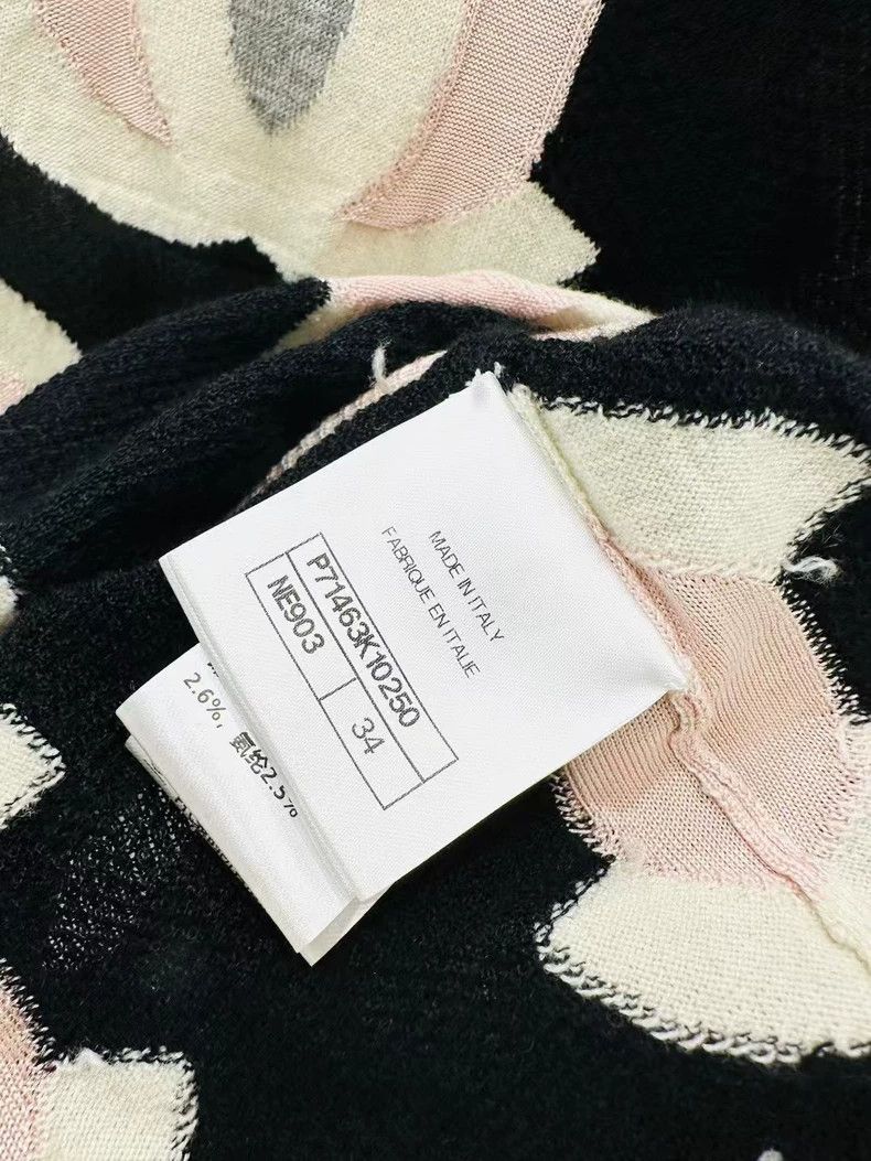 Chanel Chanel Full logo knitted undershirt sweater Size XXS / US 00 / IT 34 - 5 Thumbnail
