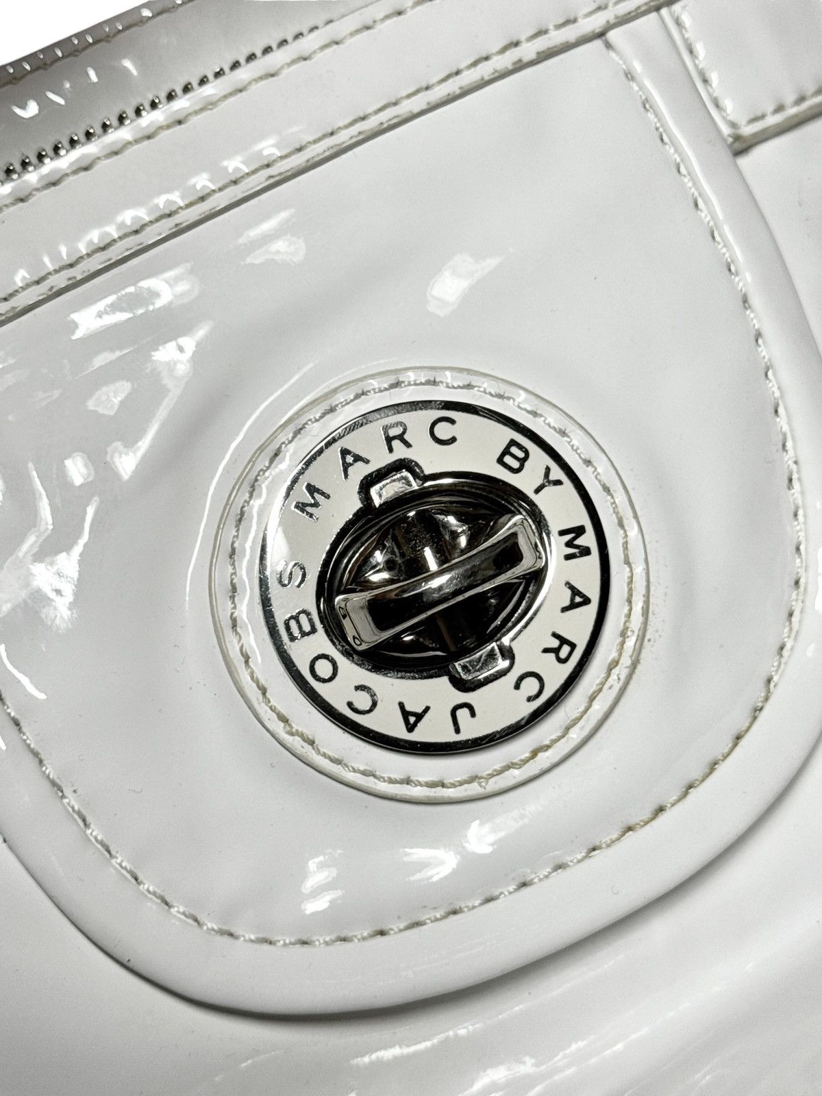 Marc by Marc Jacobs Rare Marc Jacobs Vintage Shoulder Bag Y2K Avantgarde Size ONE SIZE - 6 Thumbnail